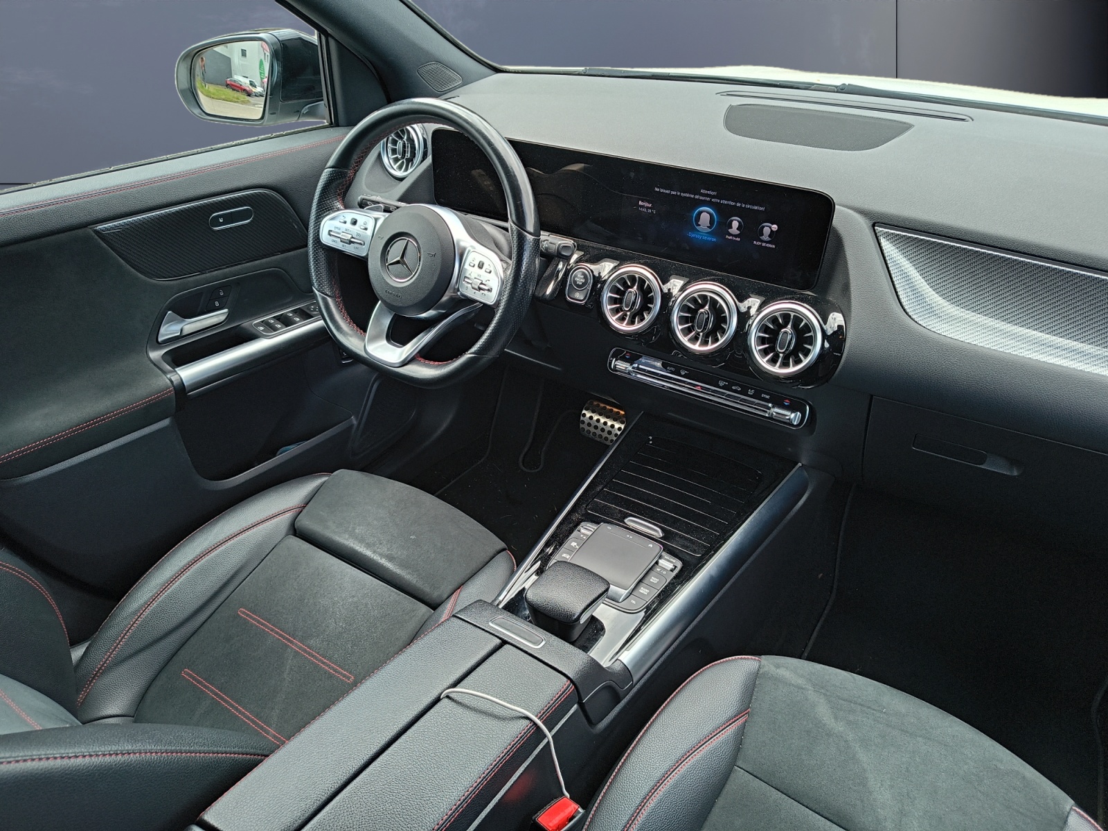 Mercedes-Benz Gla 12