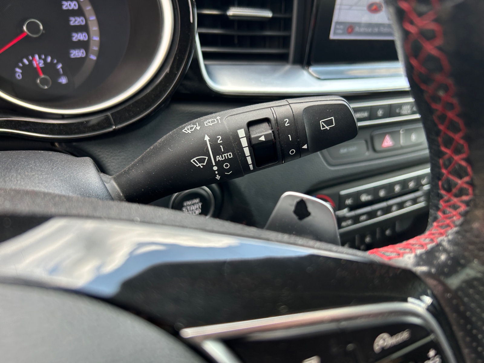 Kia Proceed 24