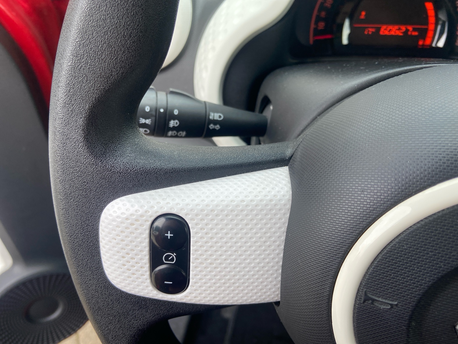 Renault Twingo 19