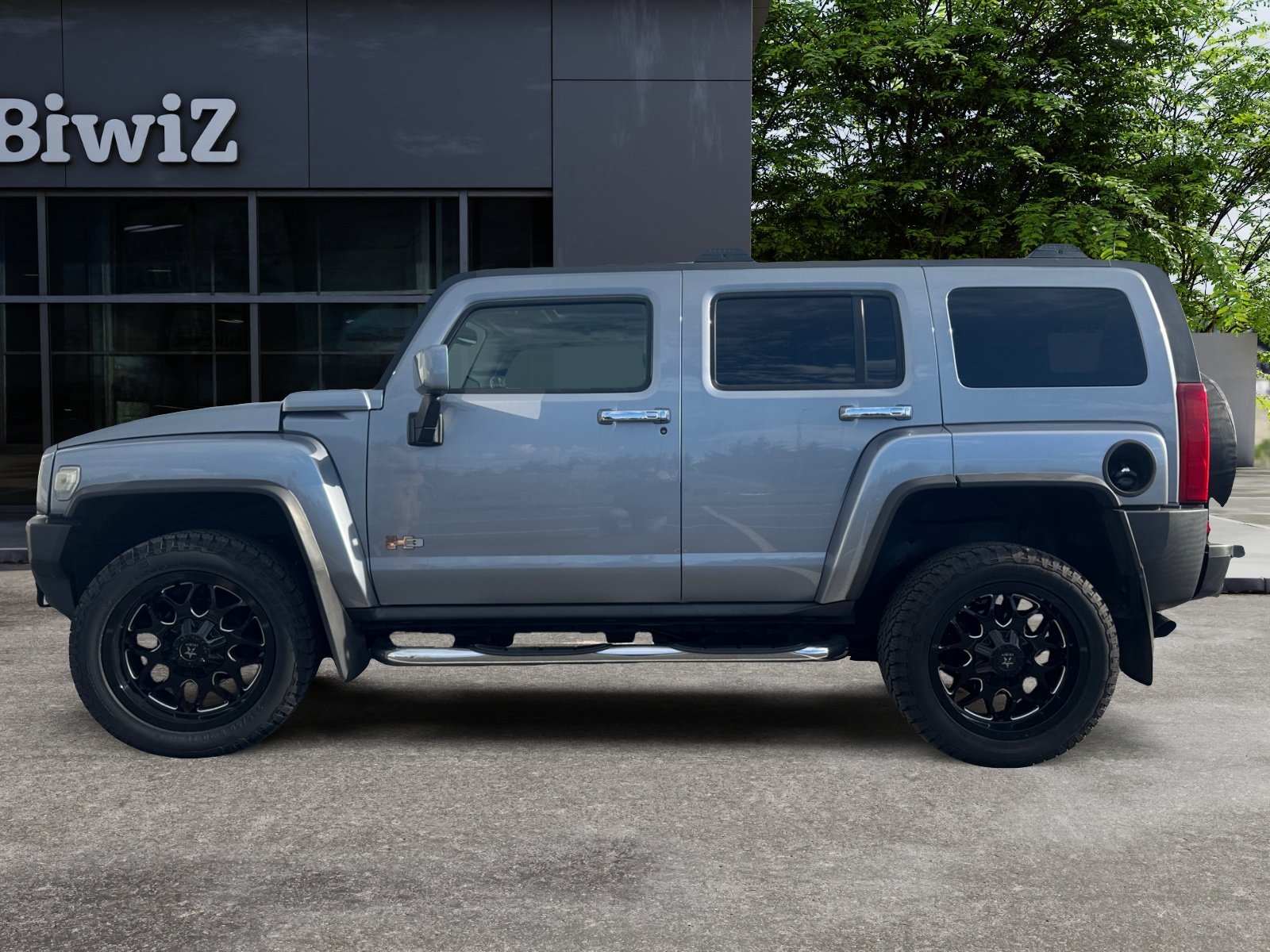 Hummer H3 1