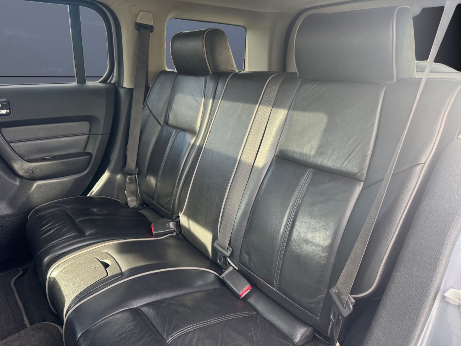 Hummer H3 10