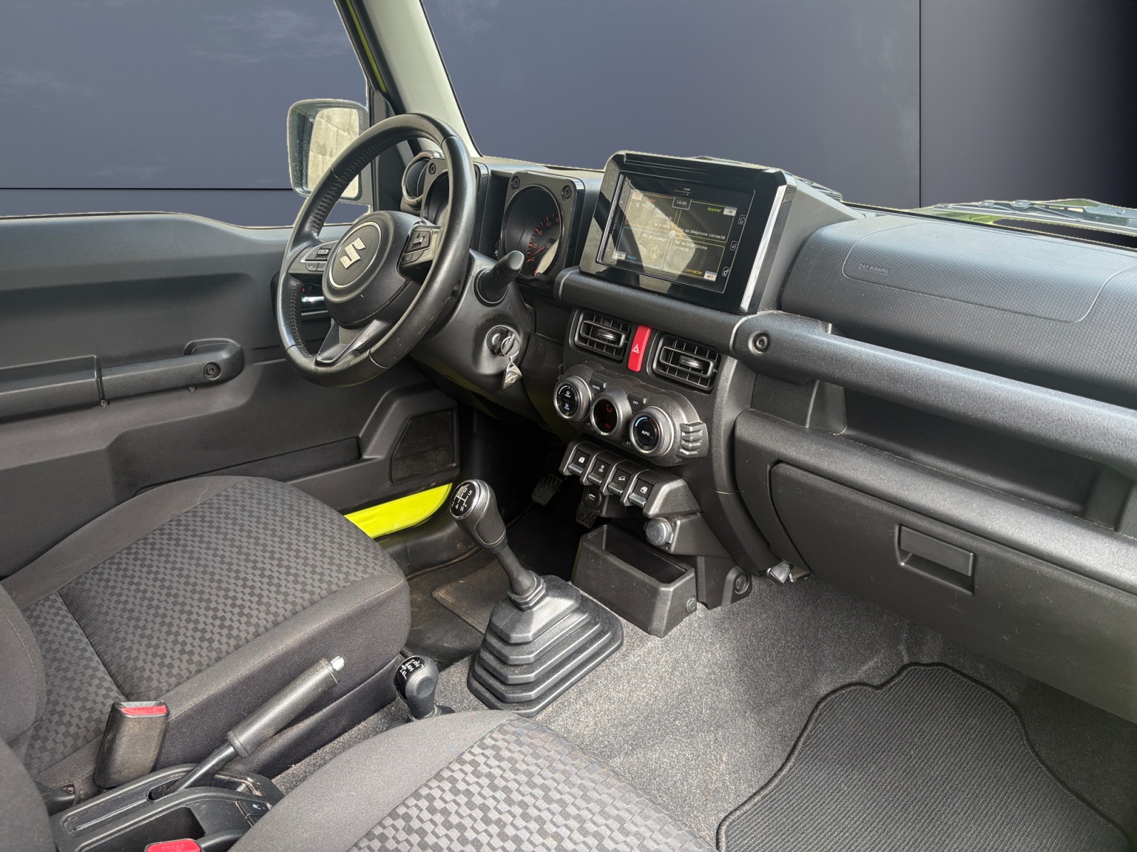 Suzuki Jimny 12