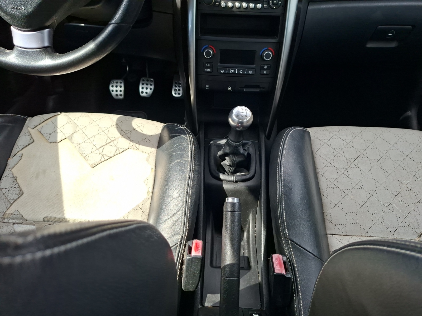 Peugeot 207 21