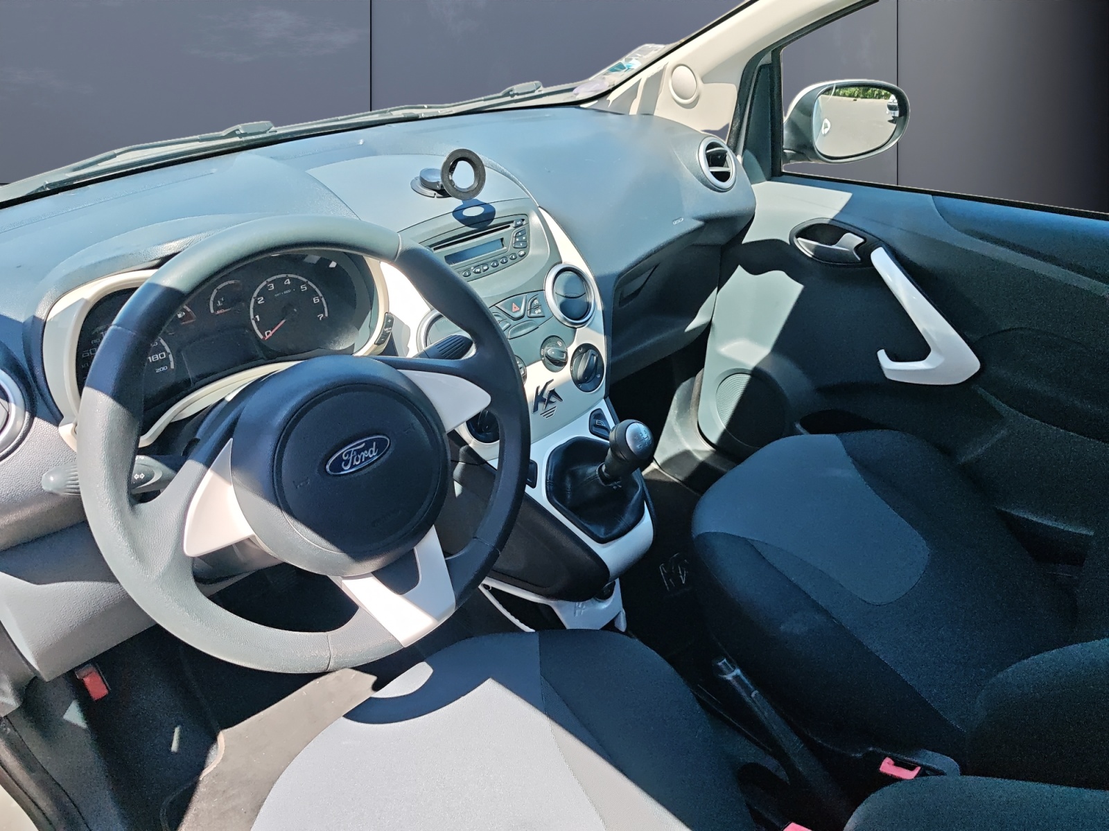 Ford Ka 8