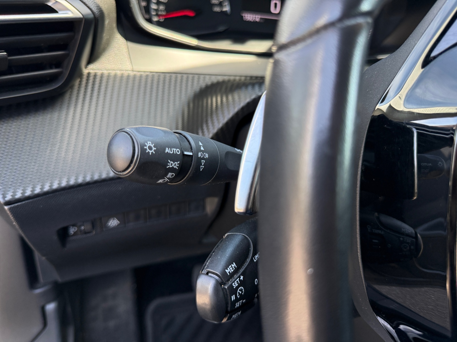 Peugeot 2008 18