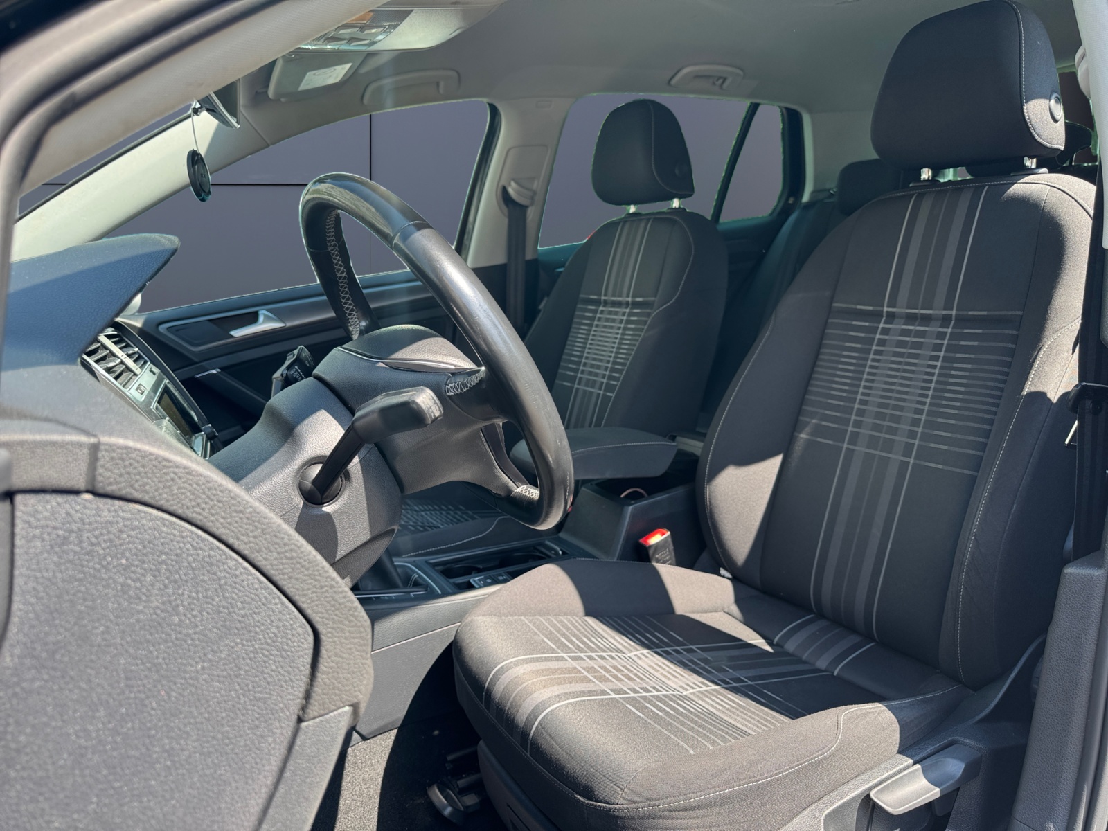 Volkswagen Golf 9