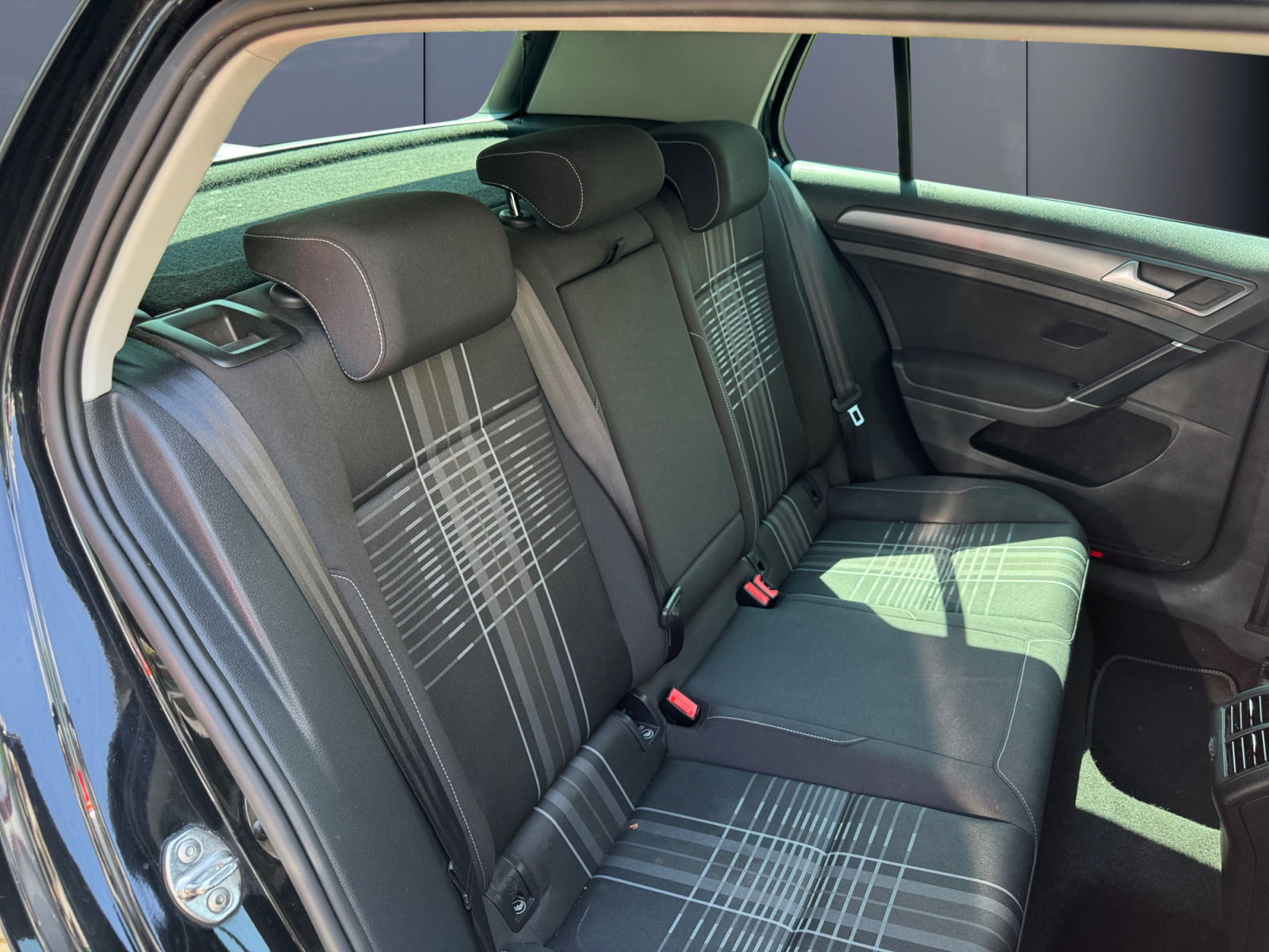 Volkswagen Golf 11
