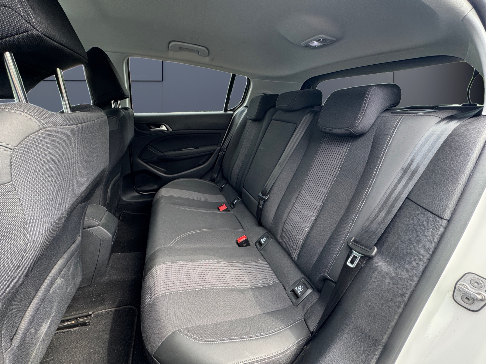 Peugeot 308 10