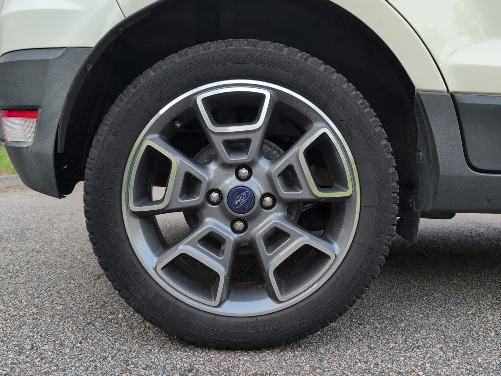 Ford Ecosport 29