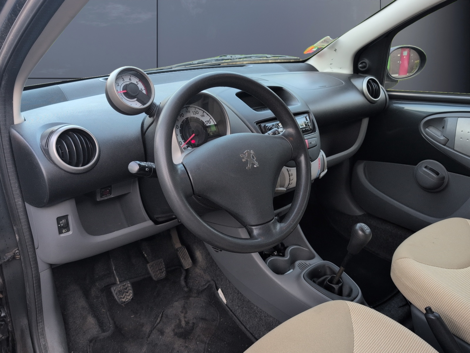 Peugeot 107 8