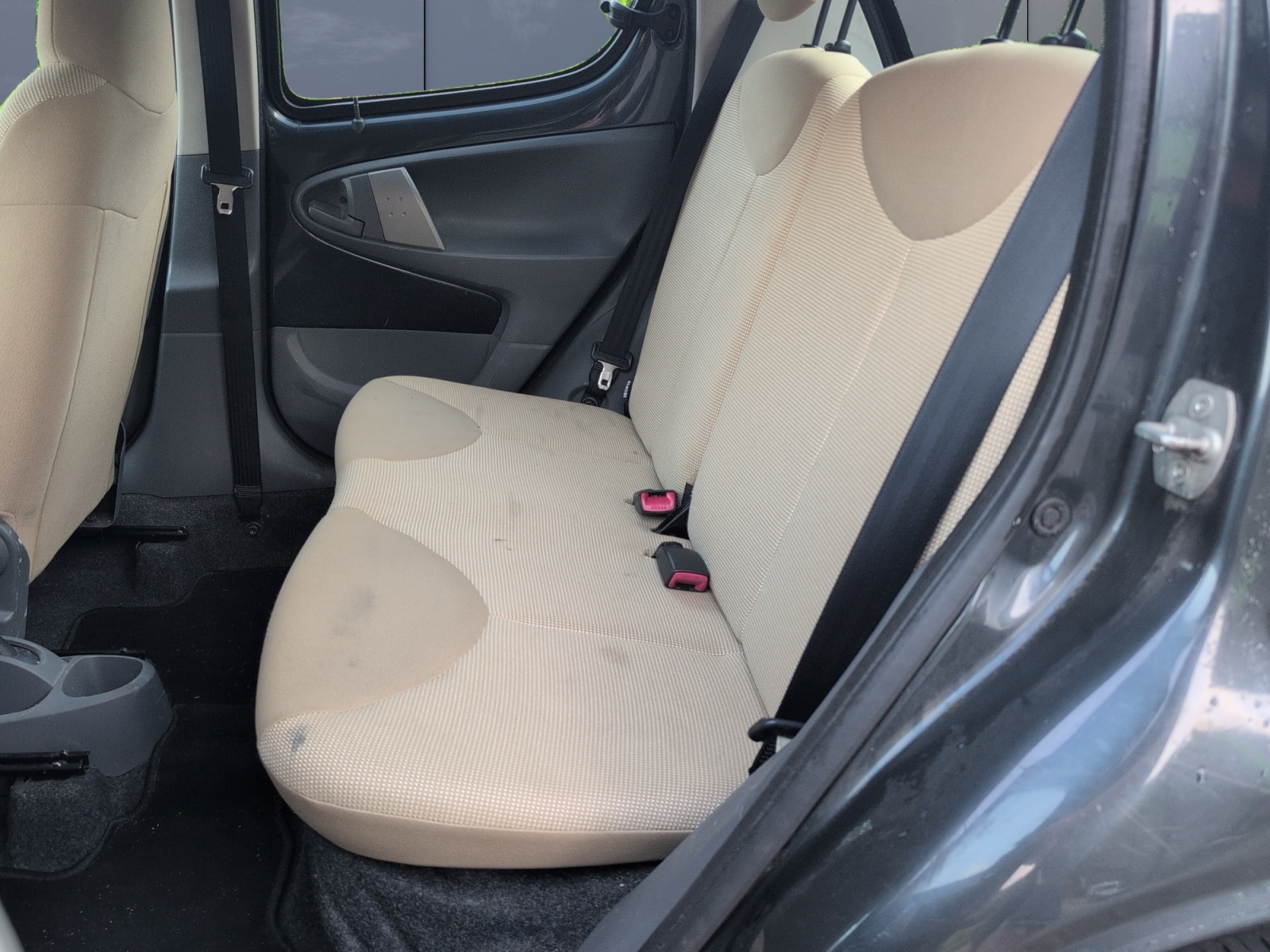 Peugeot 107 10