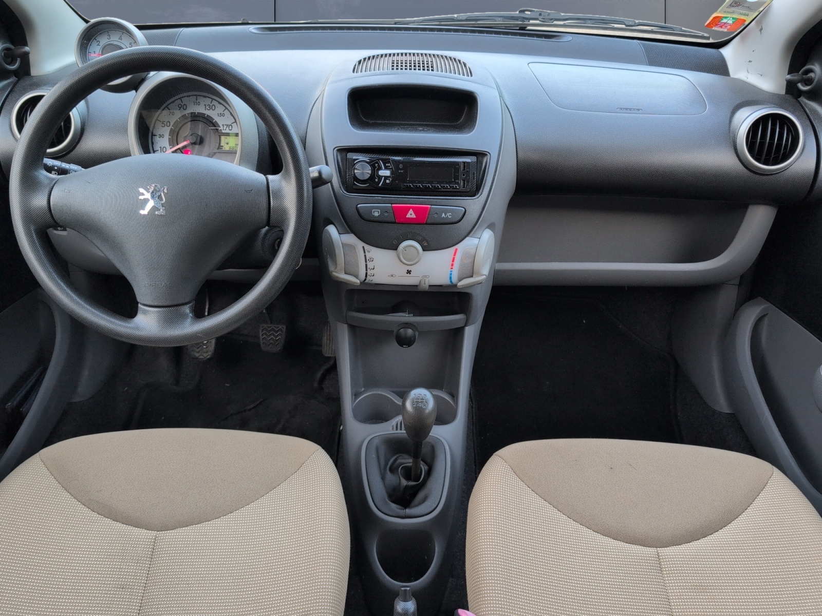 Peugeot 107 14