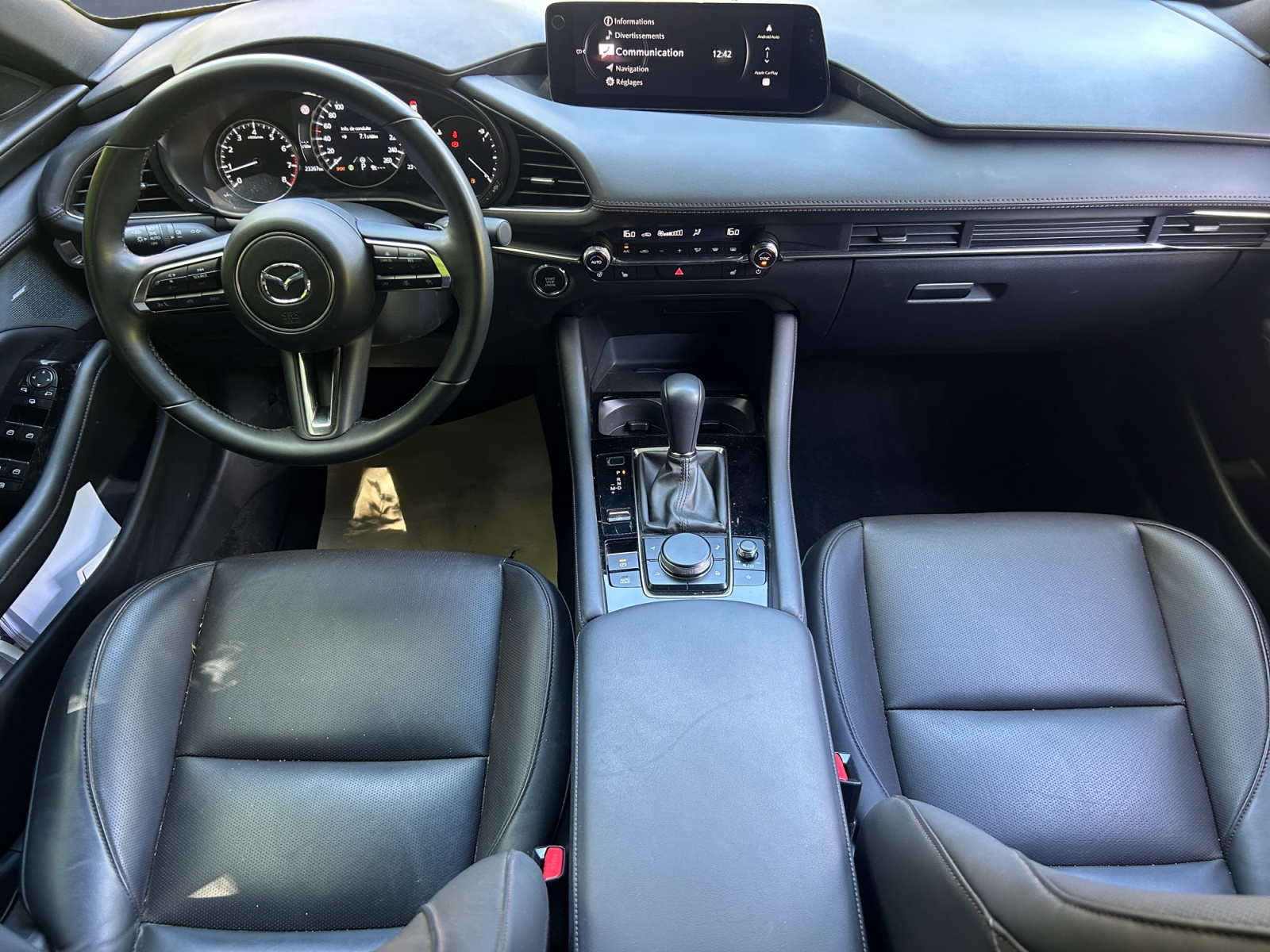 Mazda 3 16