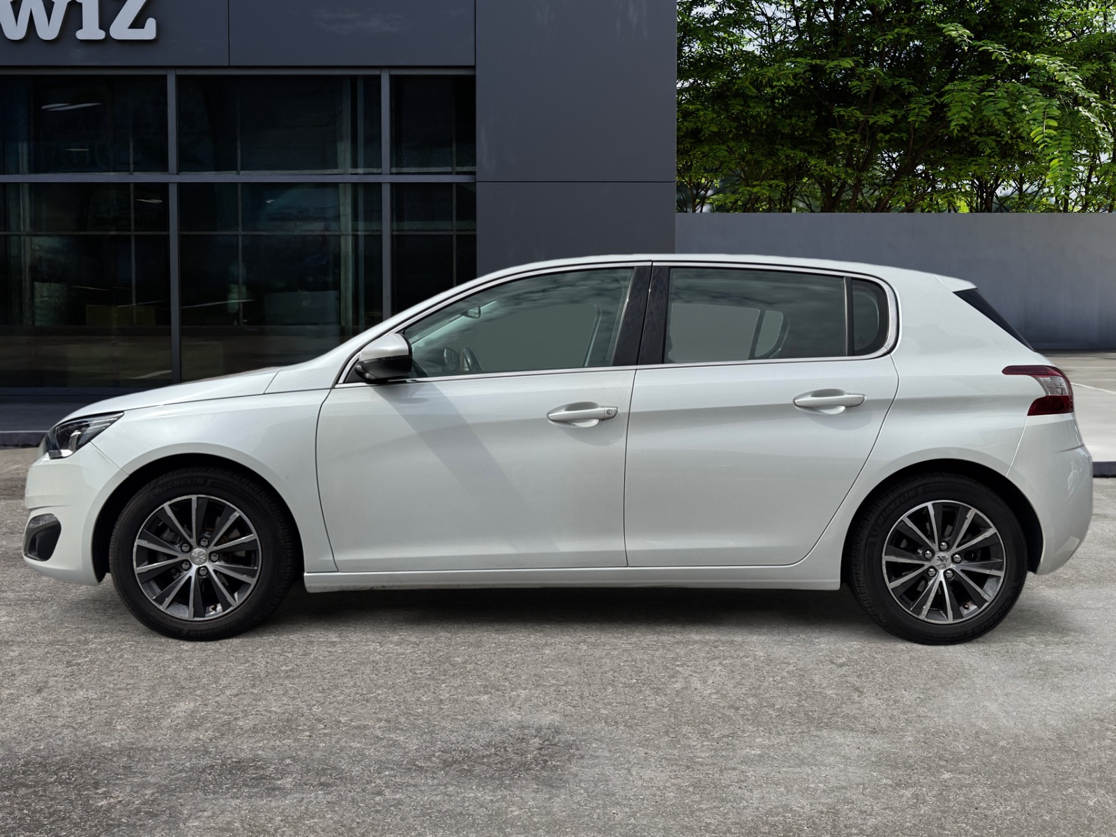 Peugeot 308 1