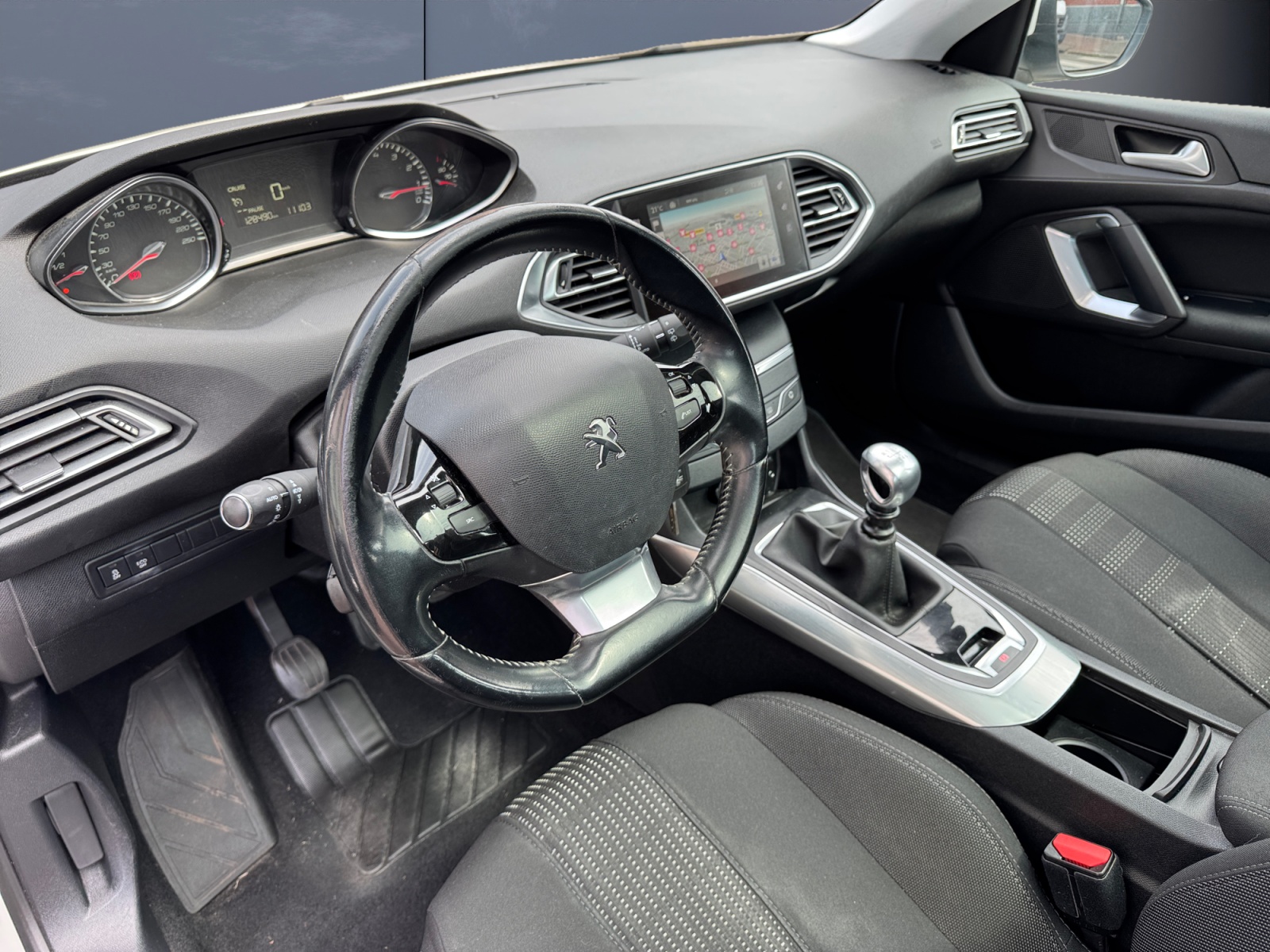 Peugeot 308 8