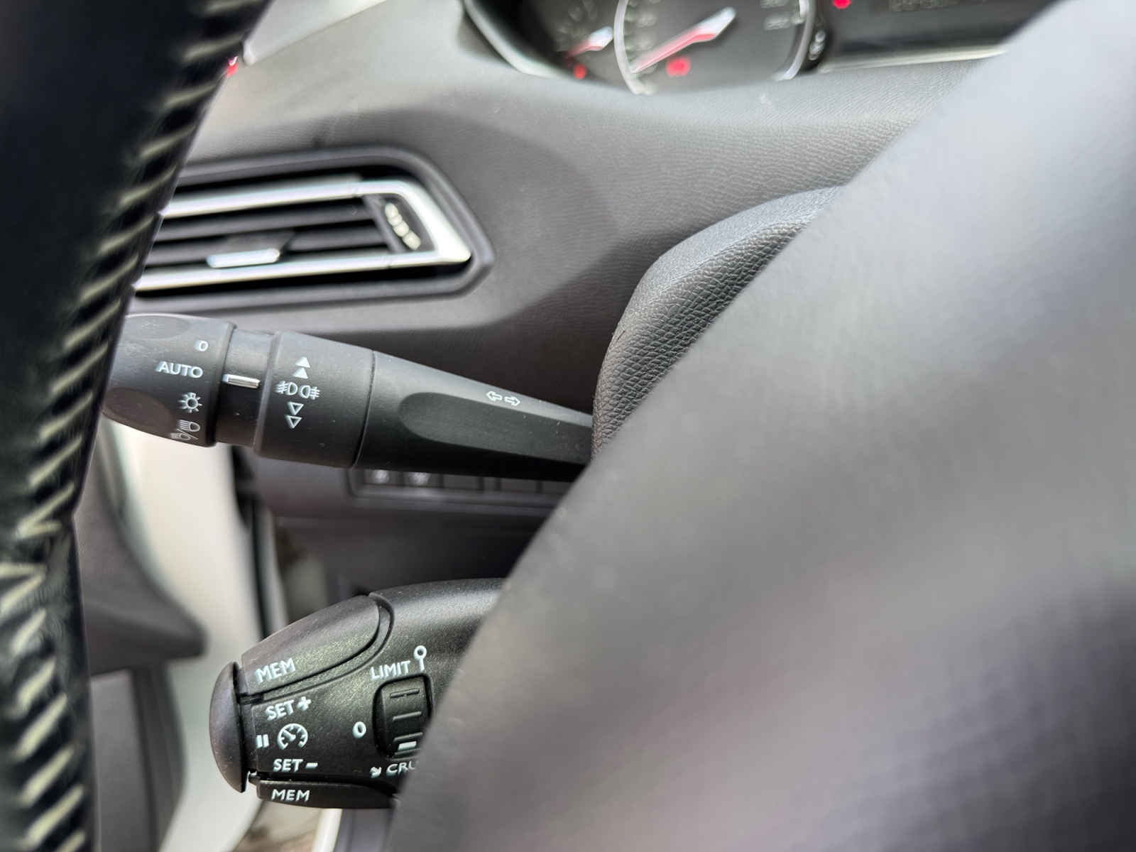 Peugeot 308 19