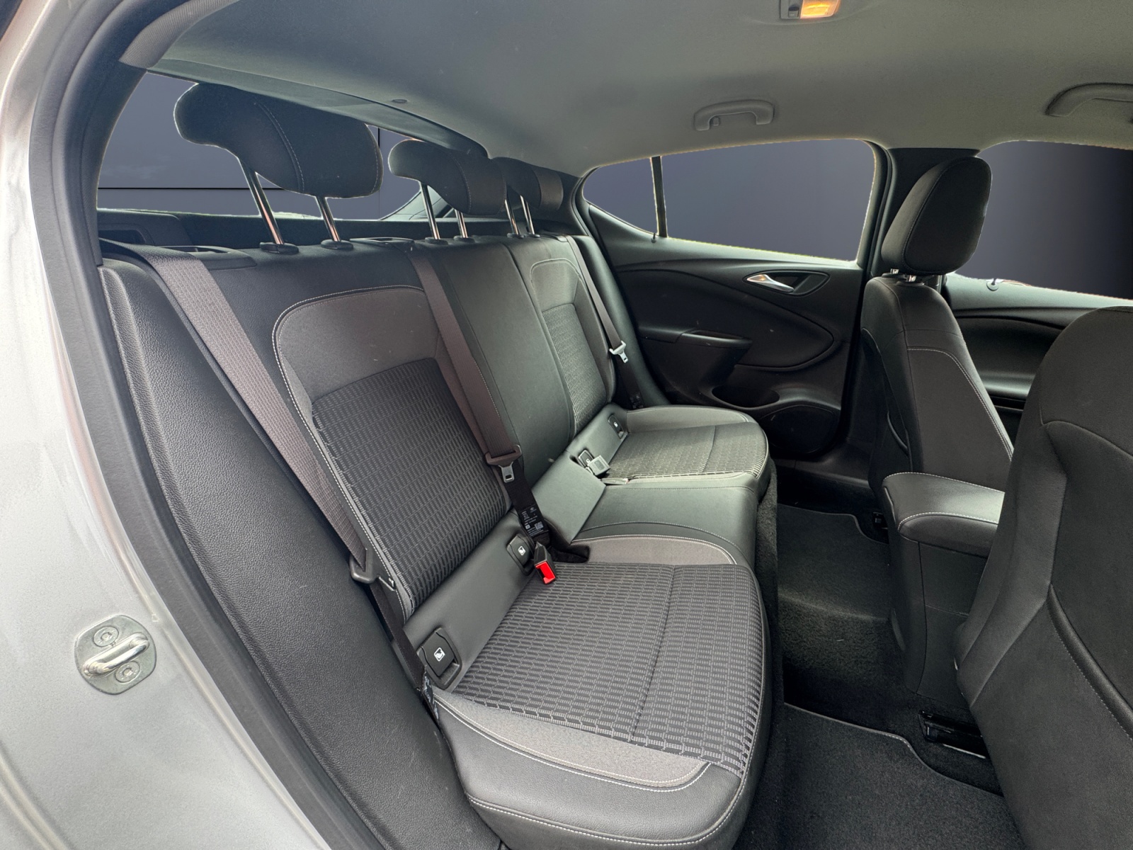 Opel Astra 11