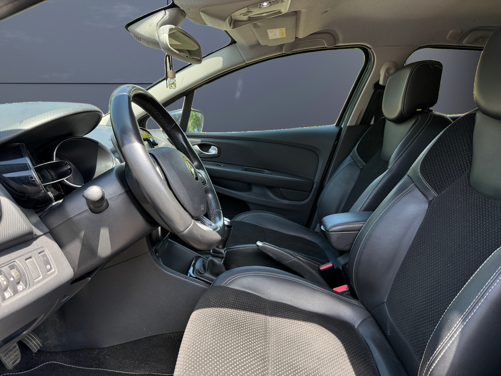 Renault Clio 9