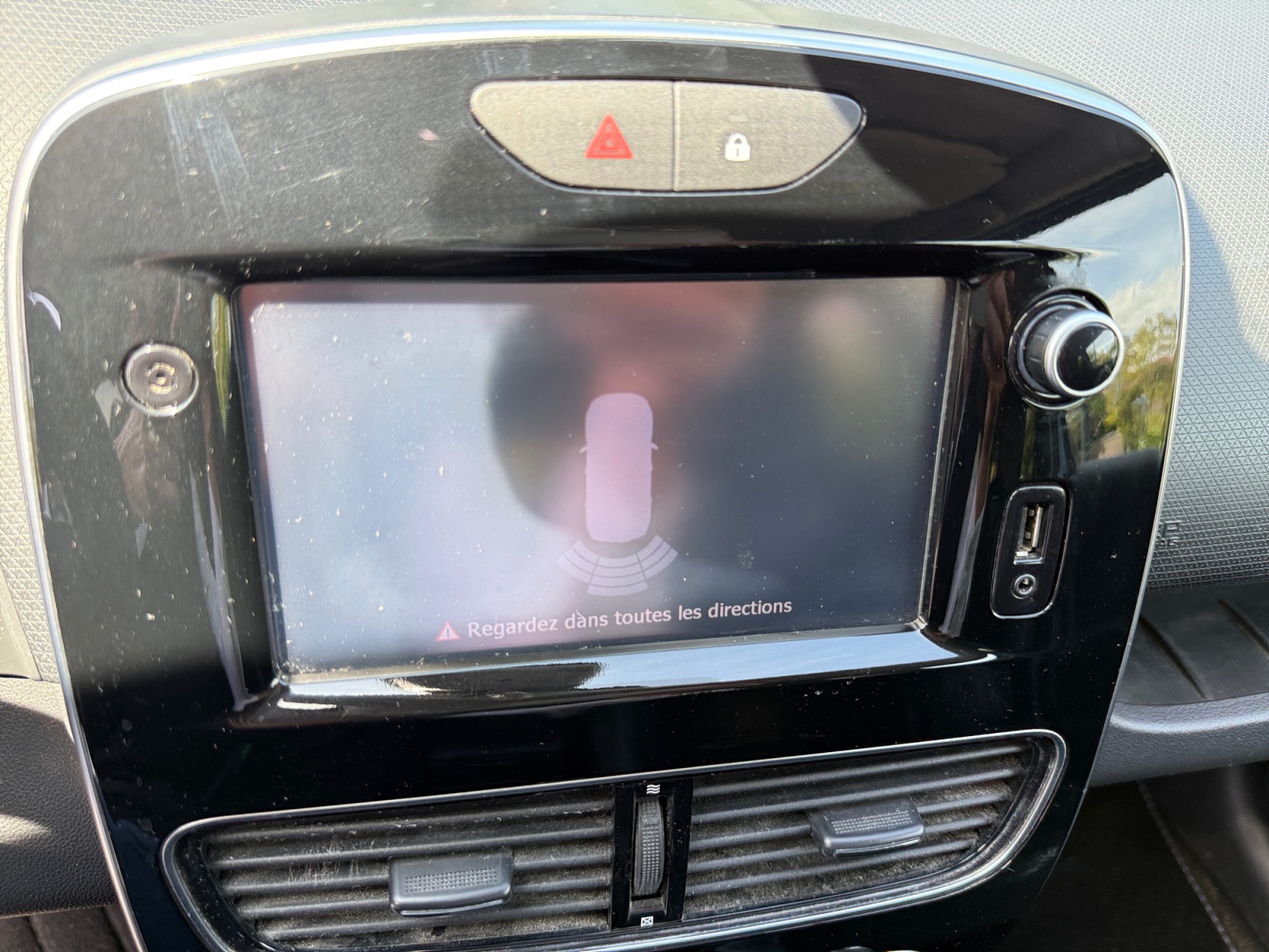 Renault Clio 18