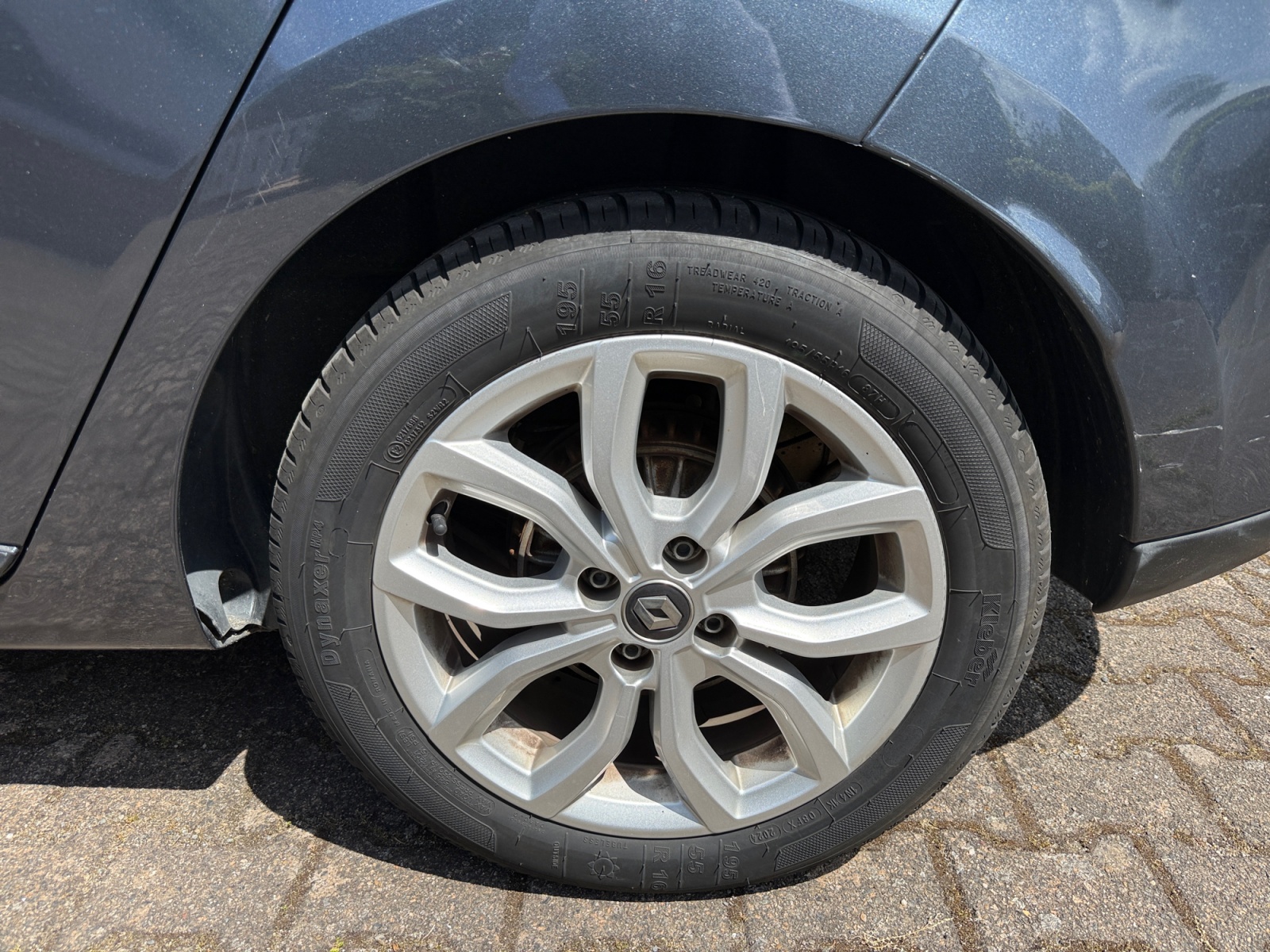 Renault Clio 32