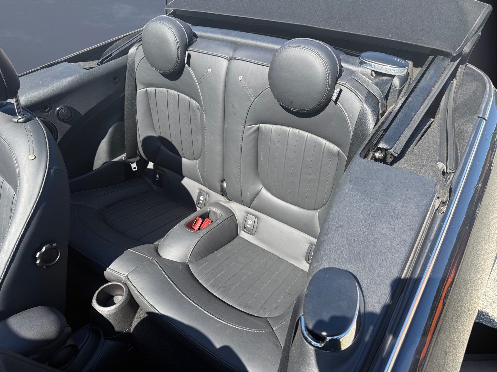 Mini Cabrio 10
