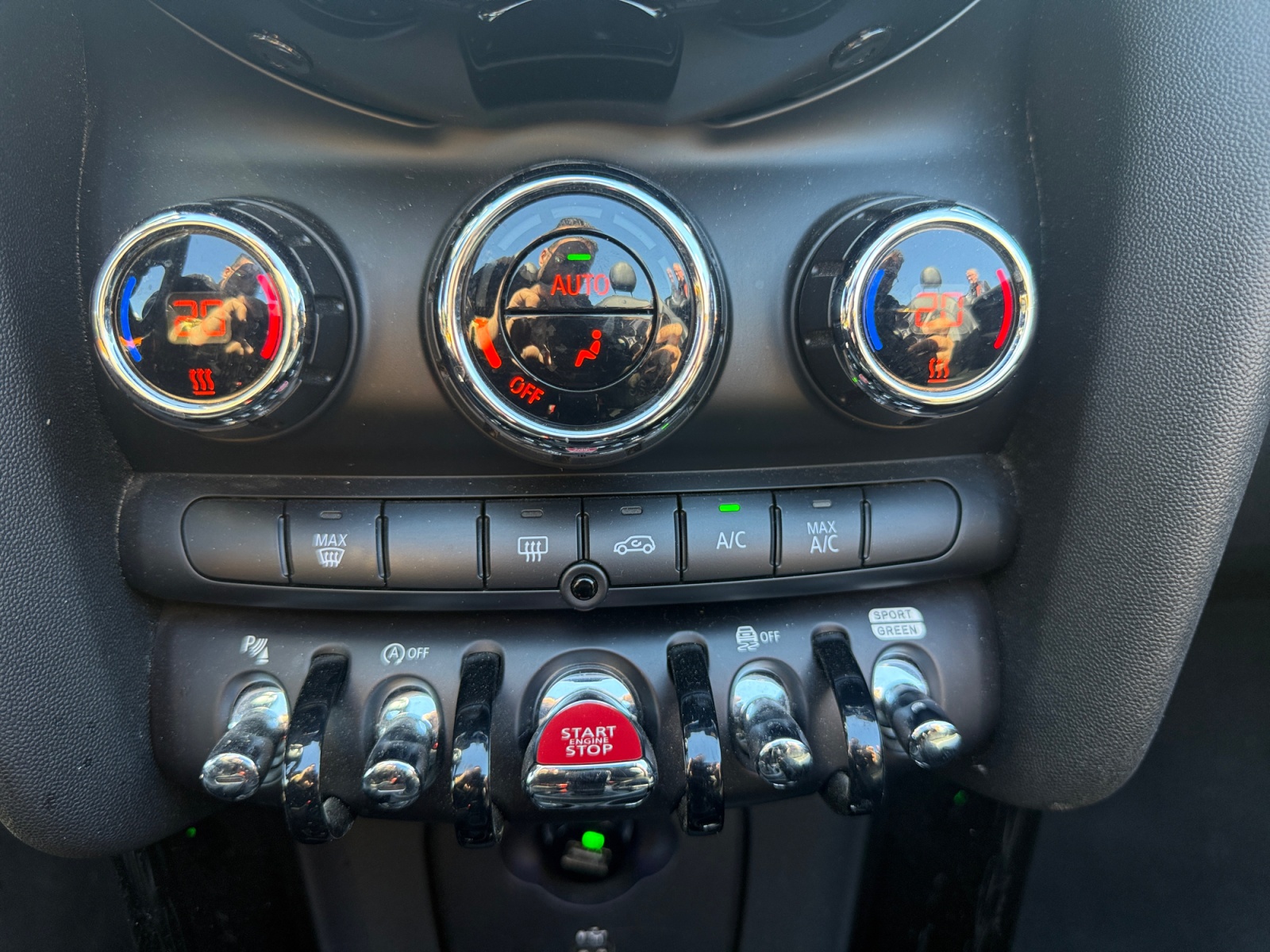 Mini Cabrio 19