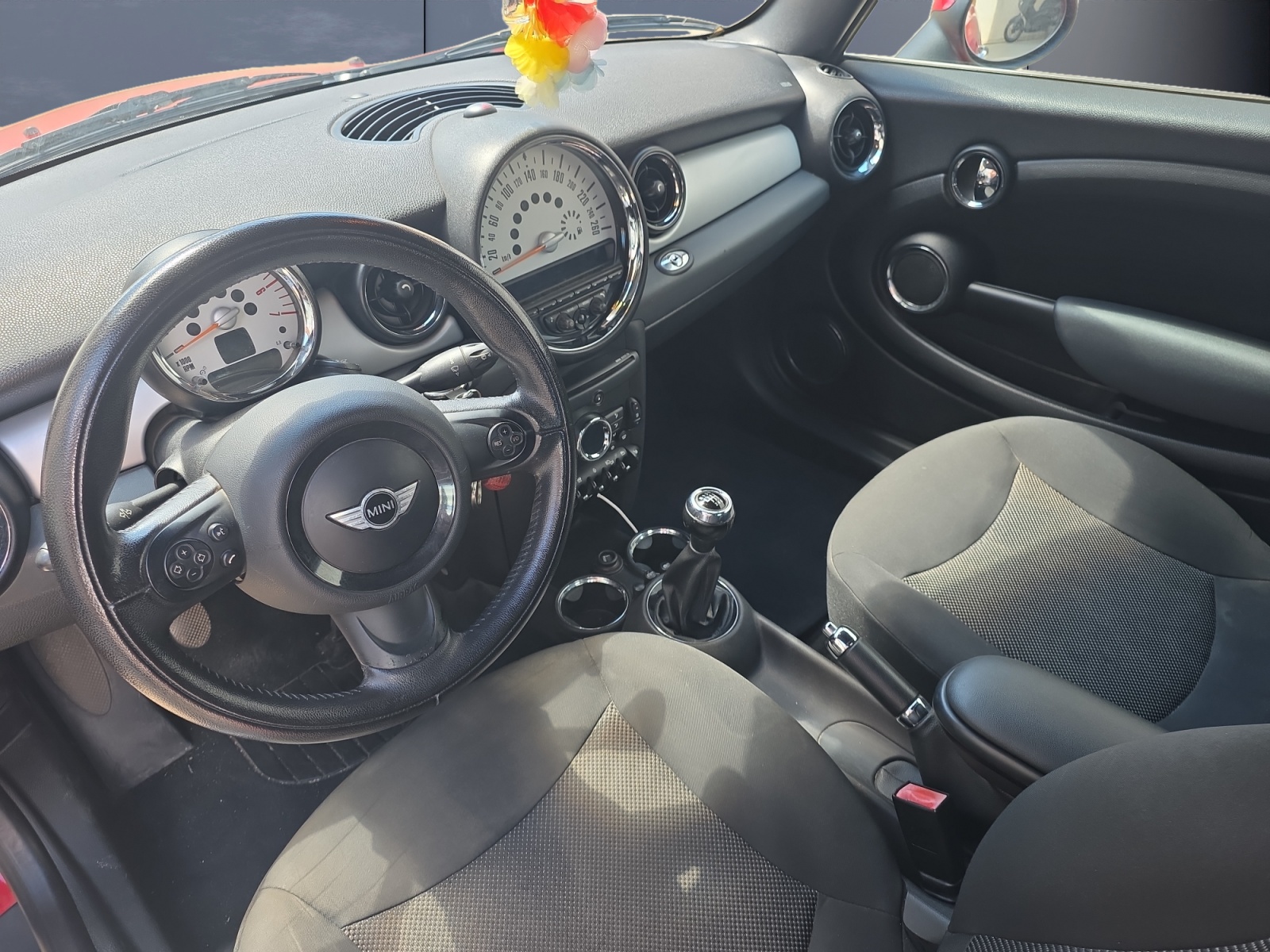 Mini Cabrio 6