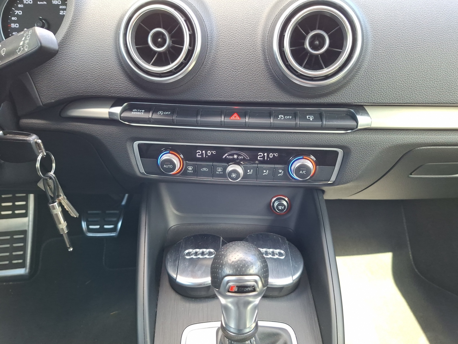 Audi A3 21