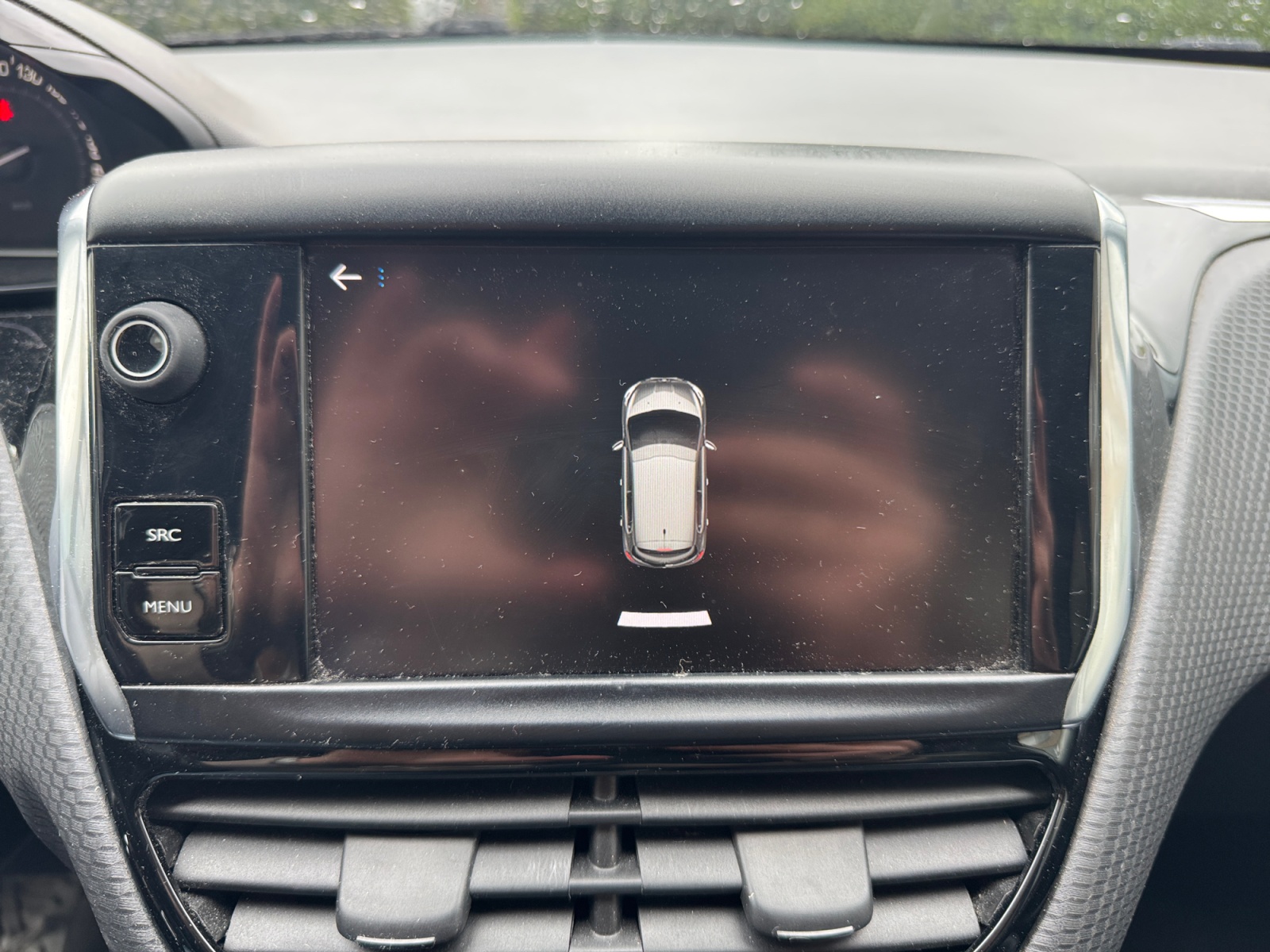 Peugeot 208 36
