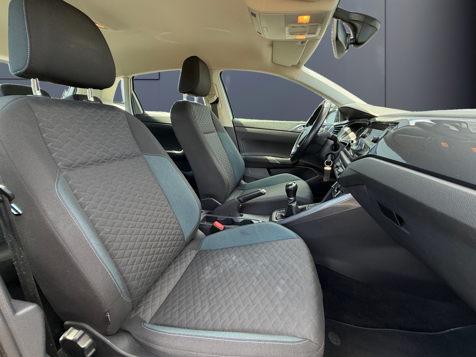 Volkswagen Polo 13