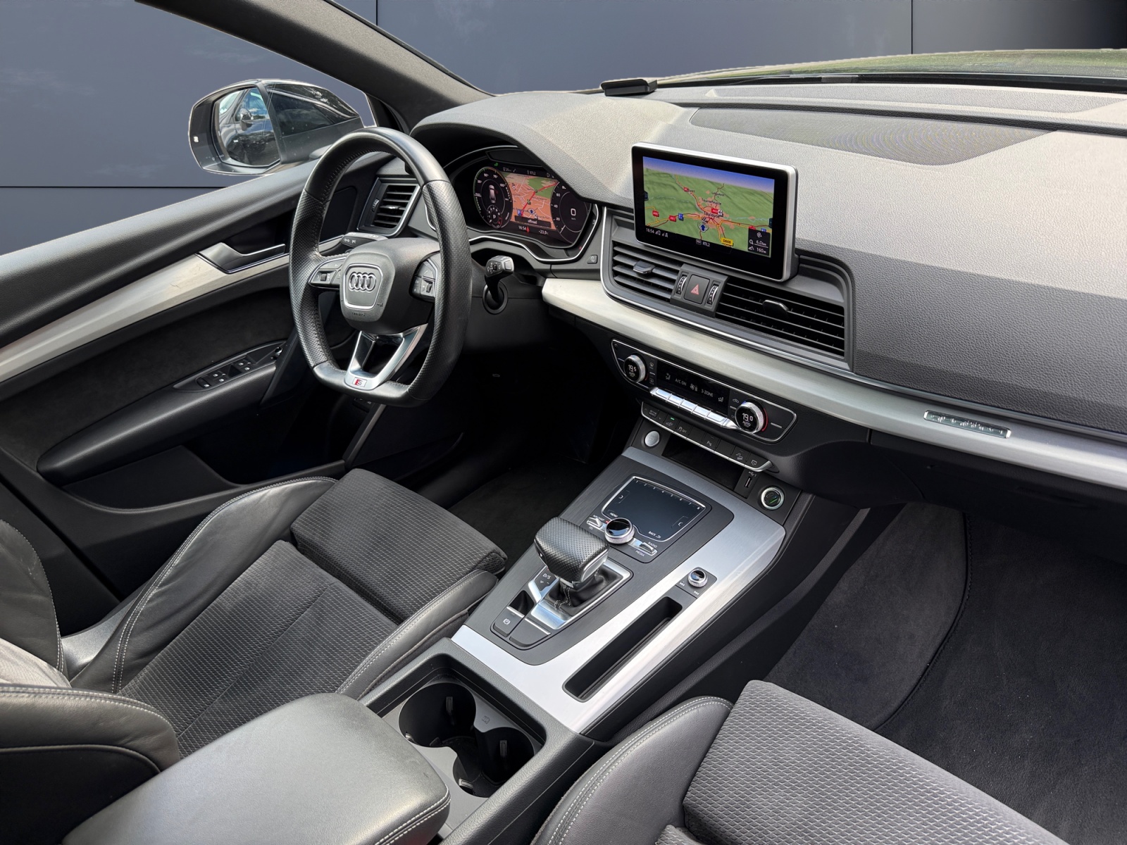 Audi Q5 12