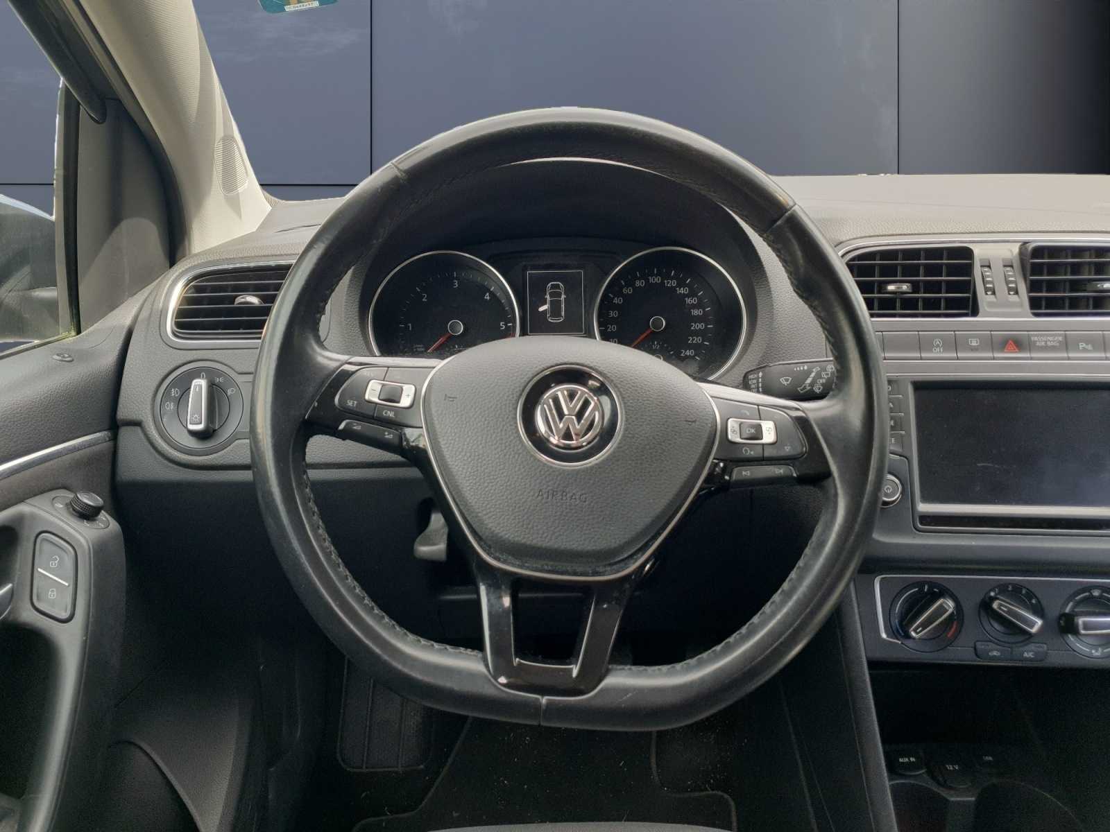Volkswagen Polo 15