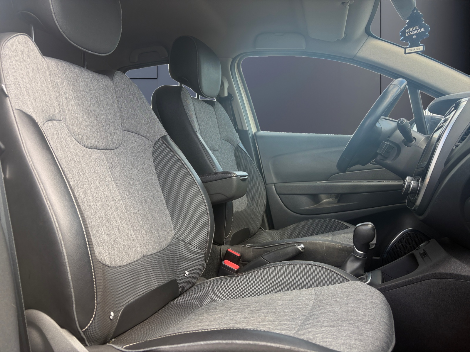 Renault Captur 13