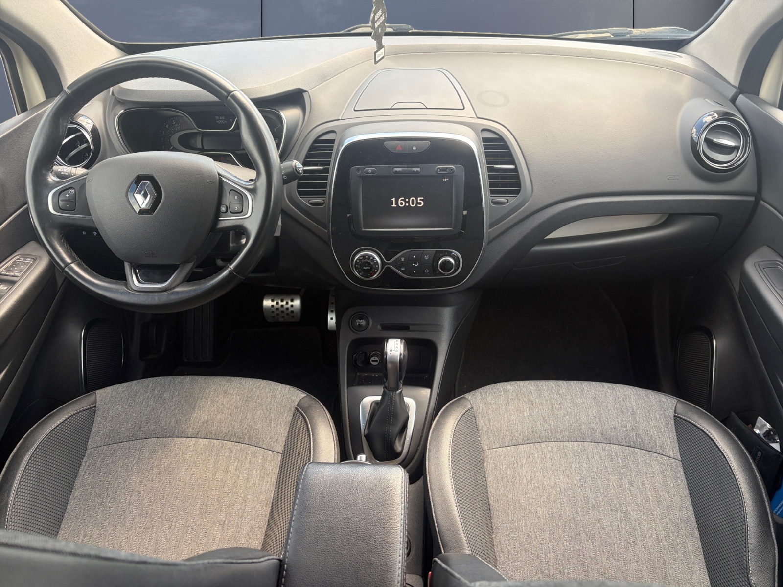 Renault Captur 14
