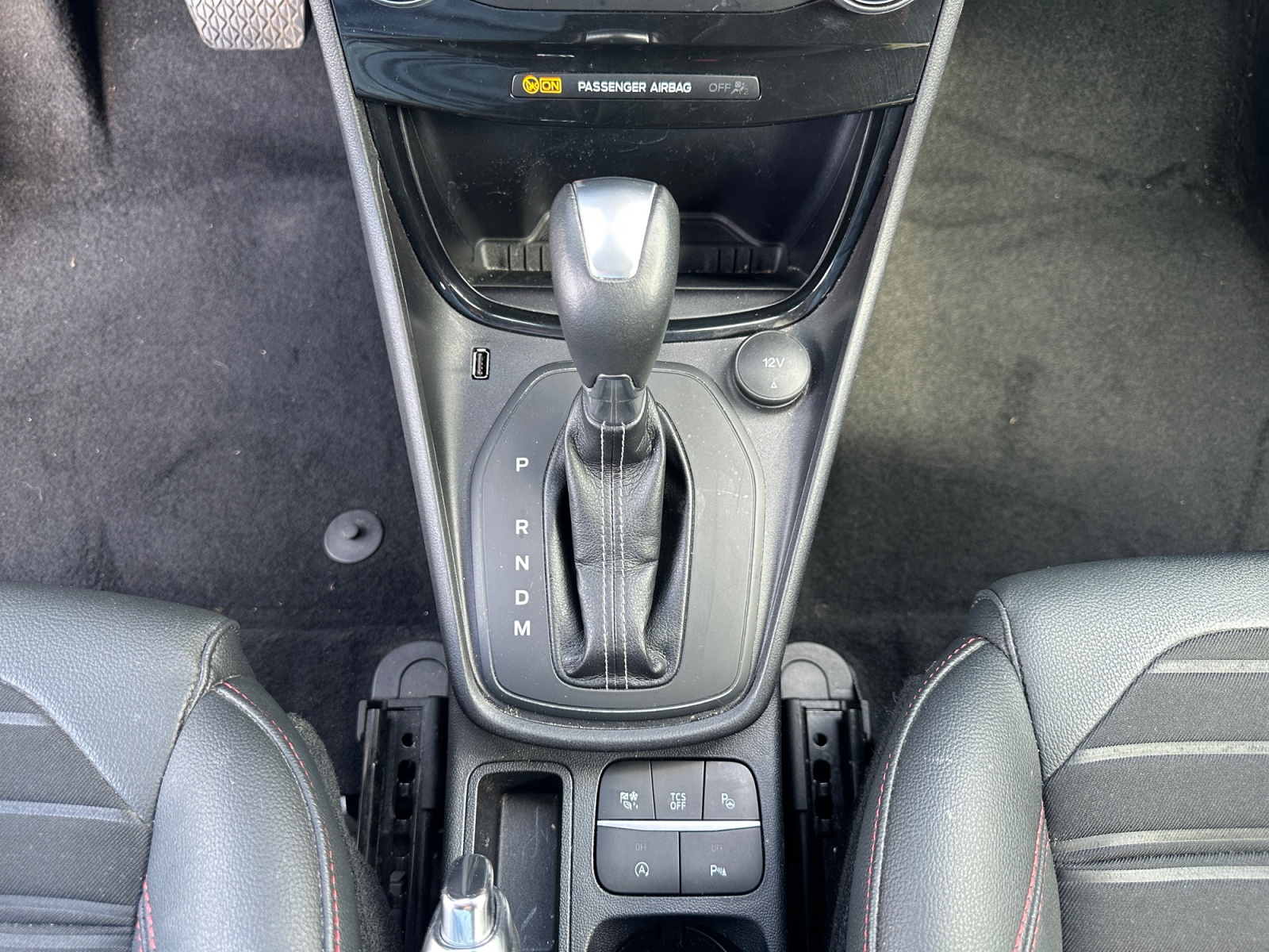 Ford Puma 27