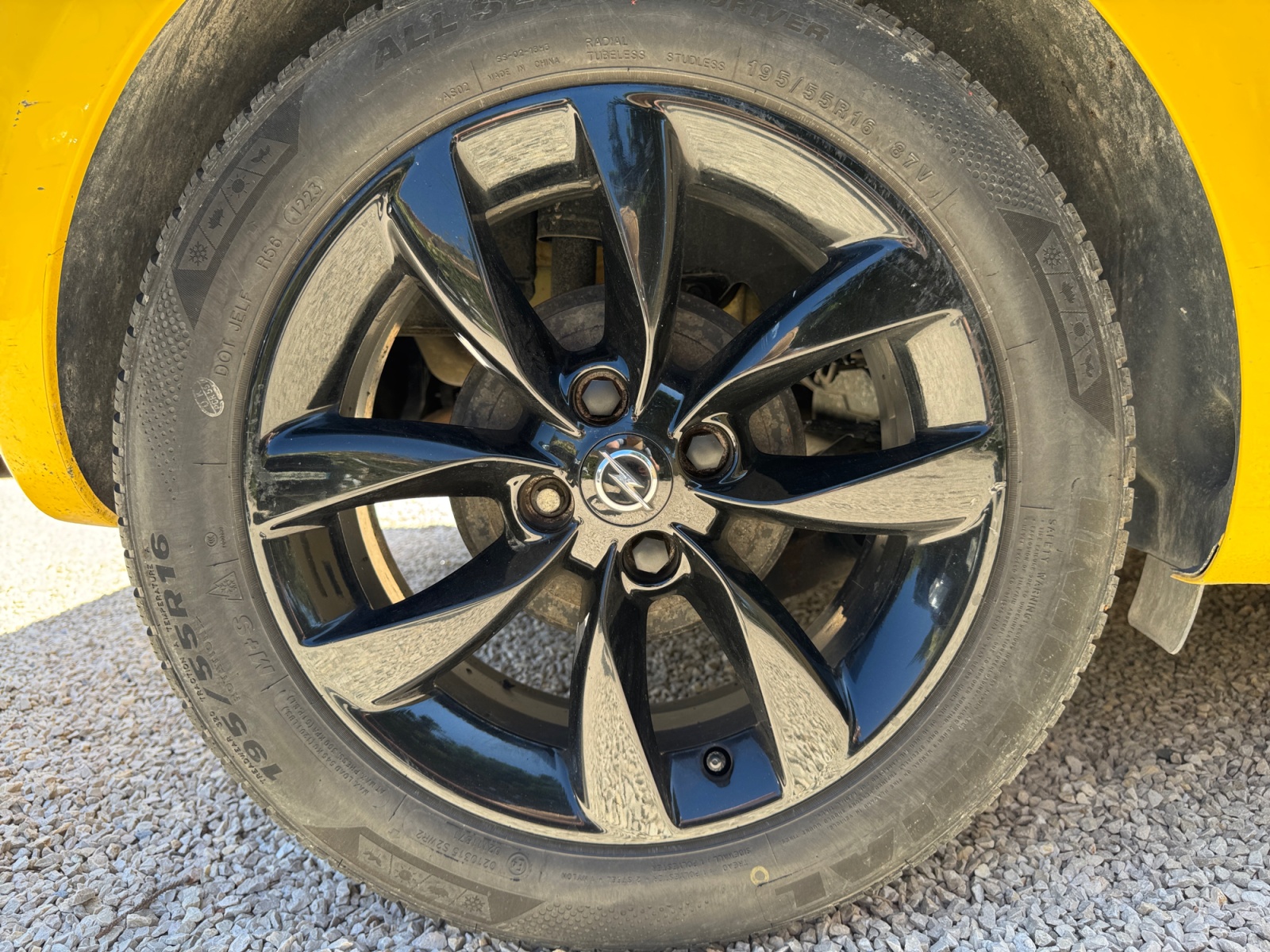 Opel Adam 28