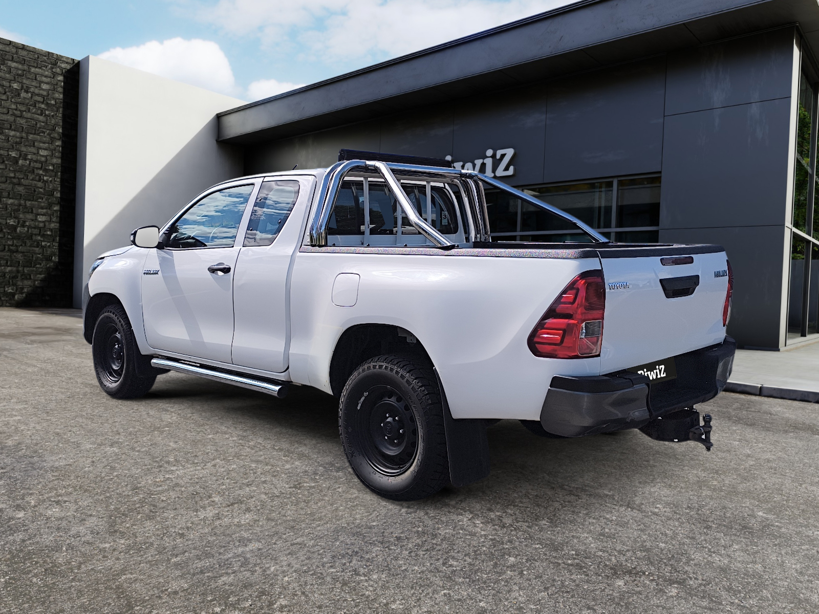 Toyota Hilux 2