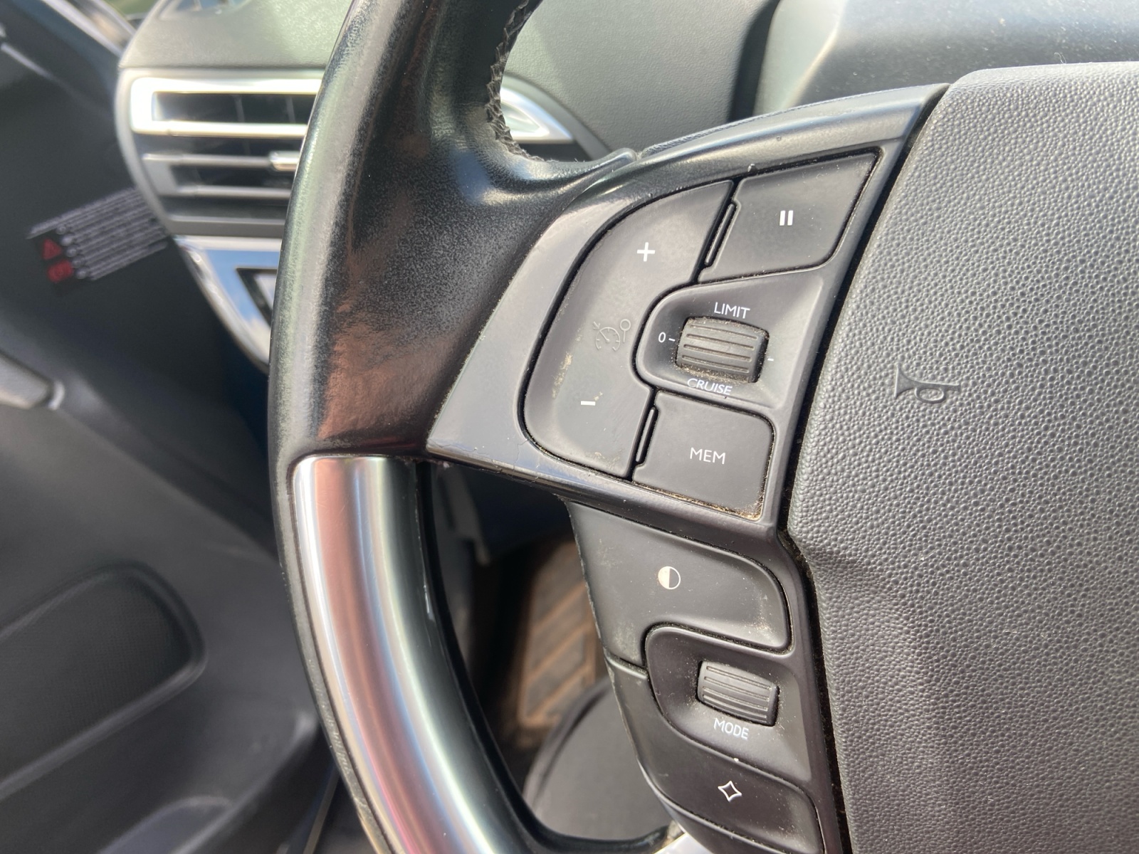 Citroen C4 Grand Picasso 23
