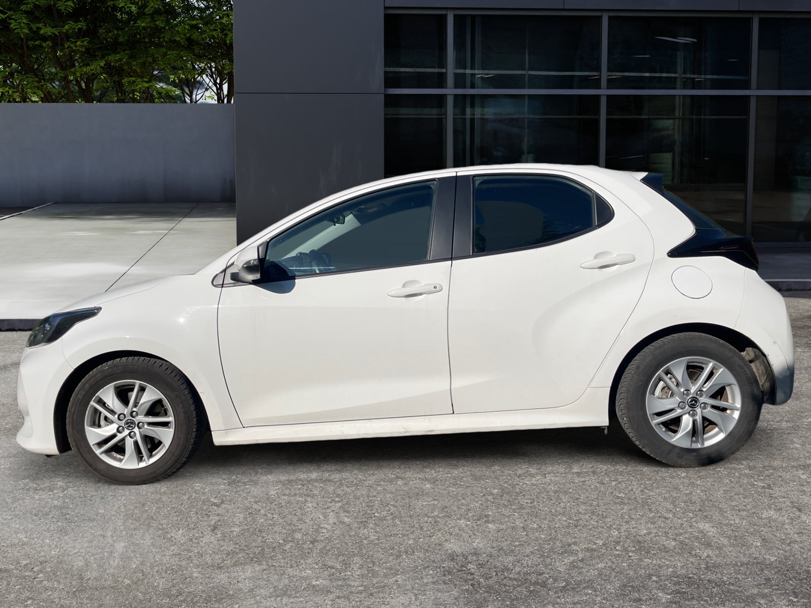 Mazda 2 1