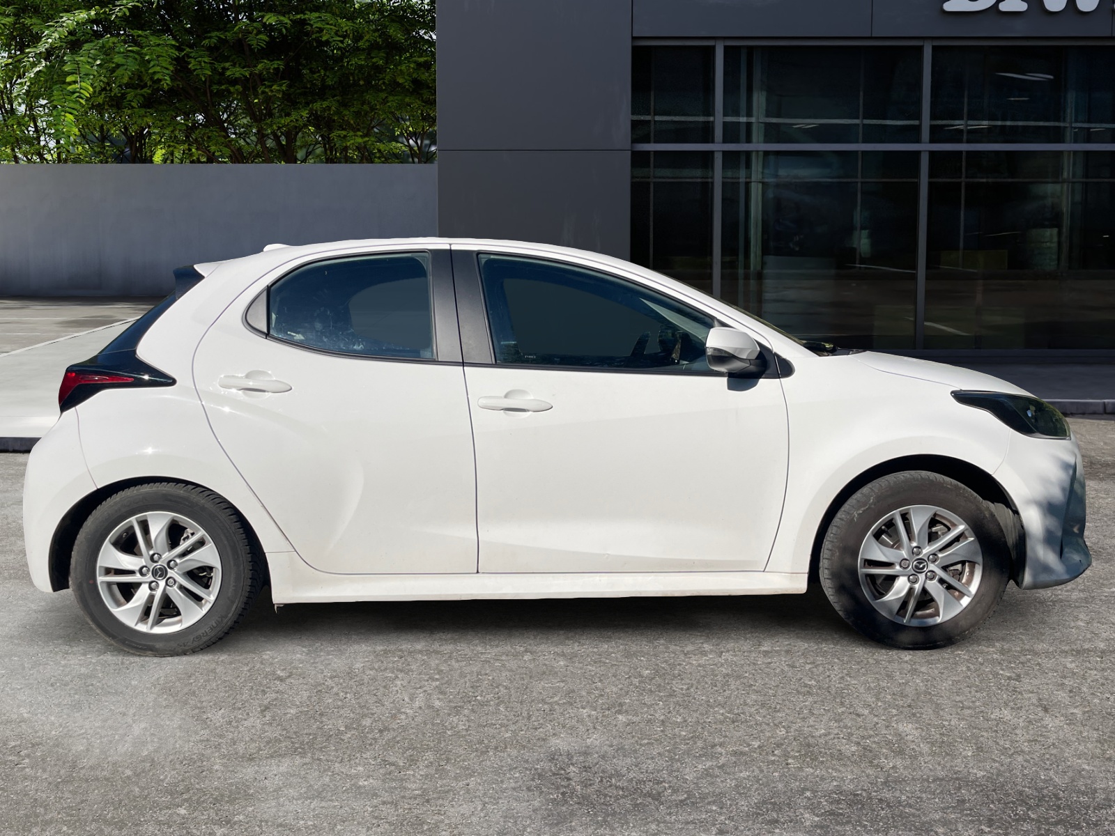 Mazda 2 5