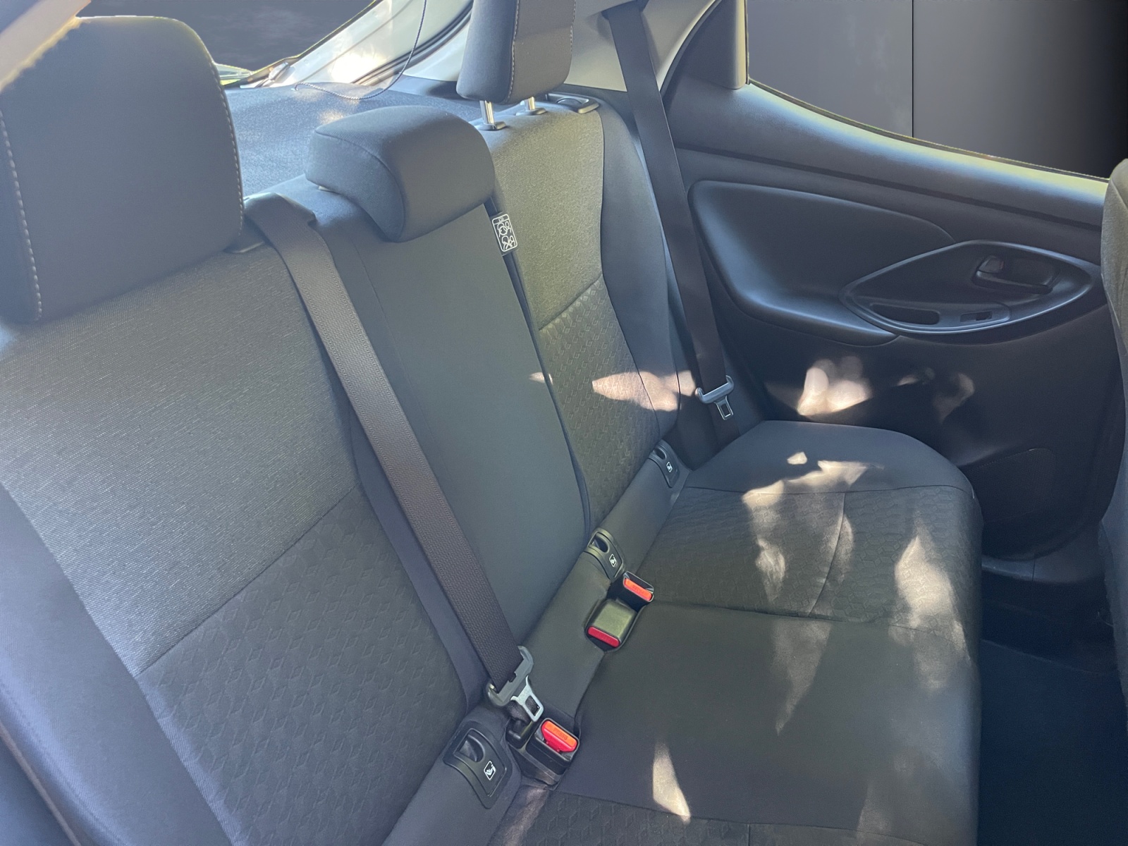Mazda 2 11