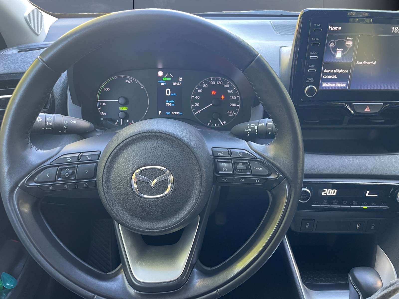 Mazda 2 15