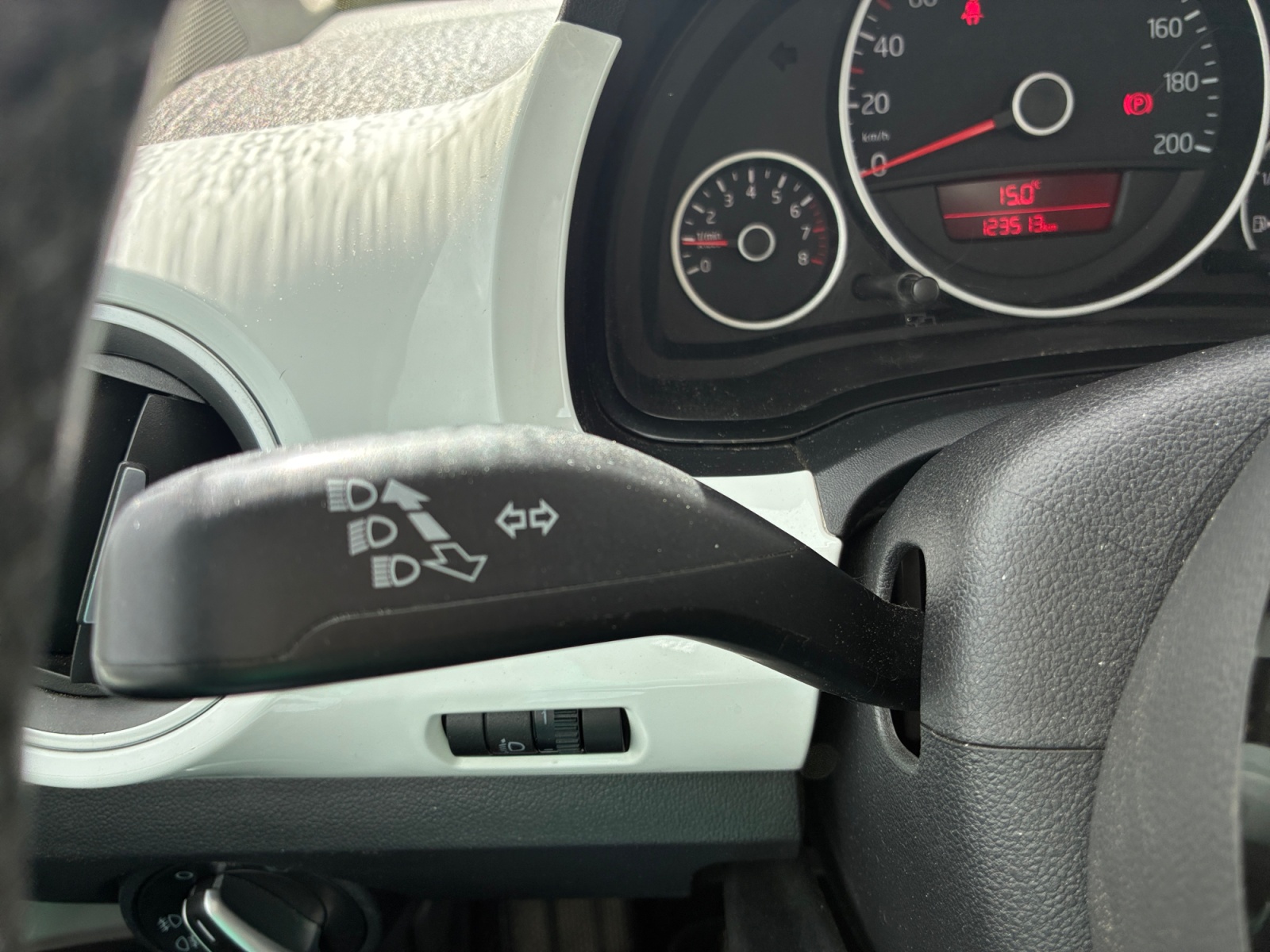 Volkswagen Up 20