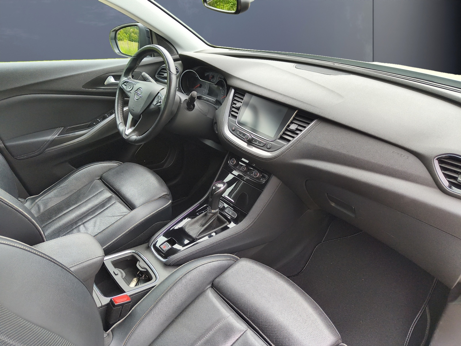 Opel Grandland X 12