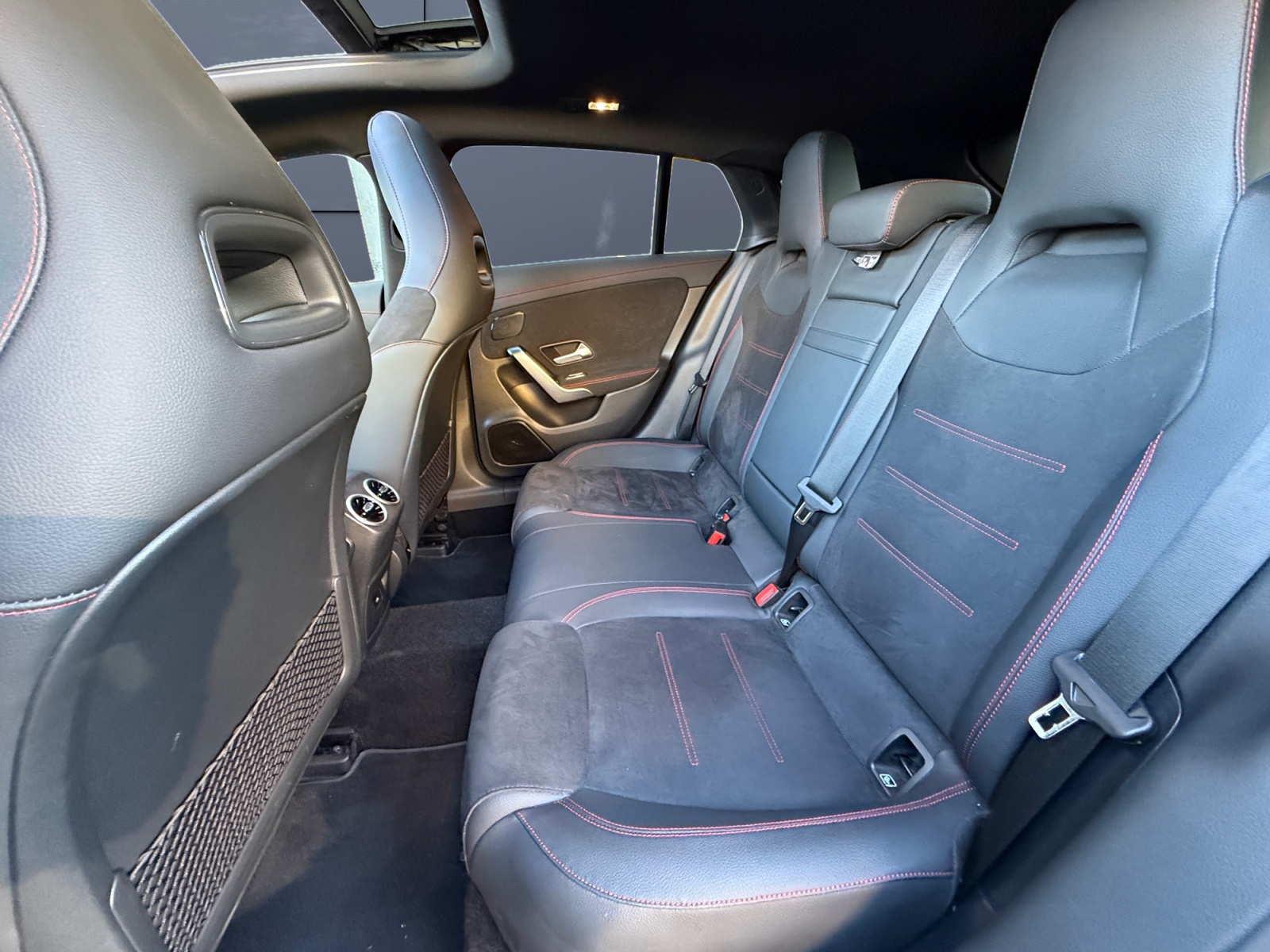 Mercedes-Benz Classe Cla 10