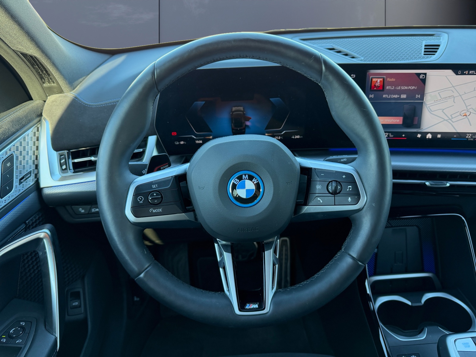 Bmw Ix2 15