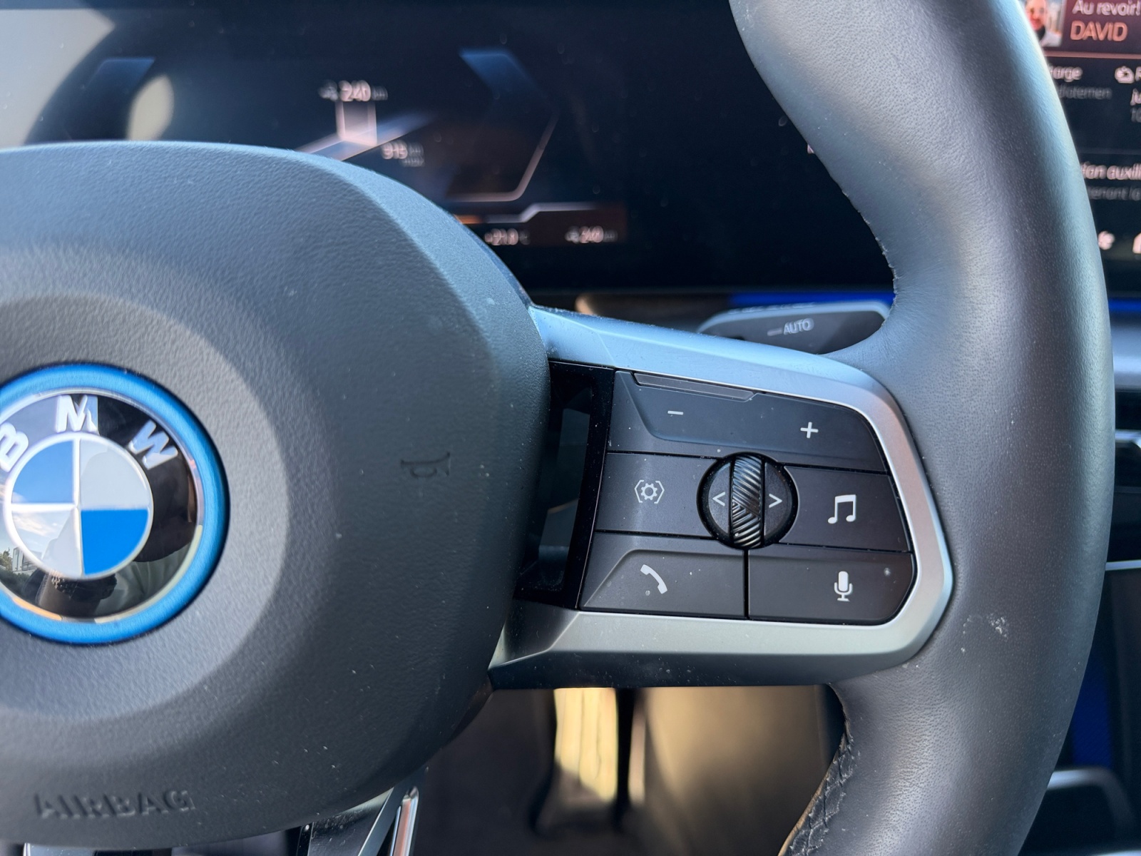 Bmw Ix2 21