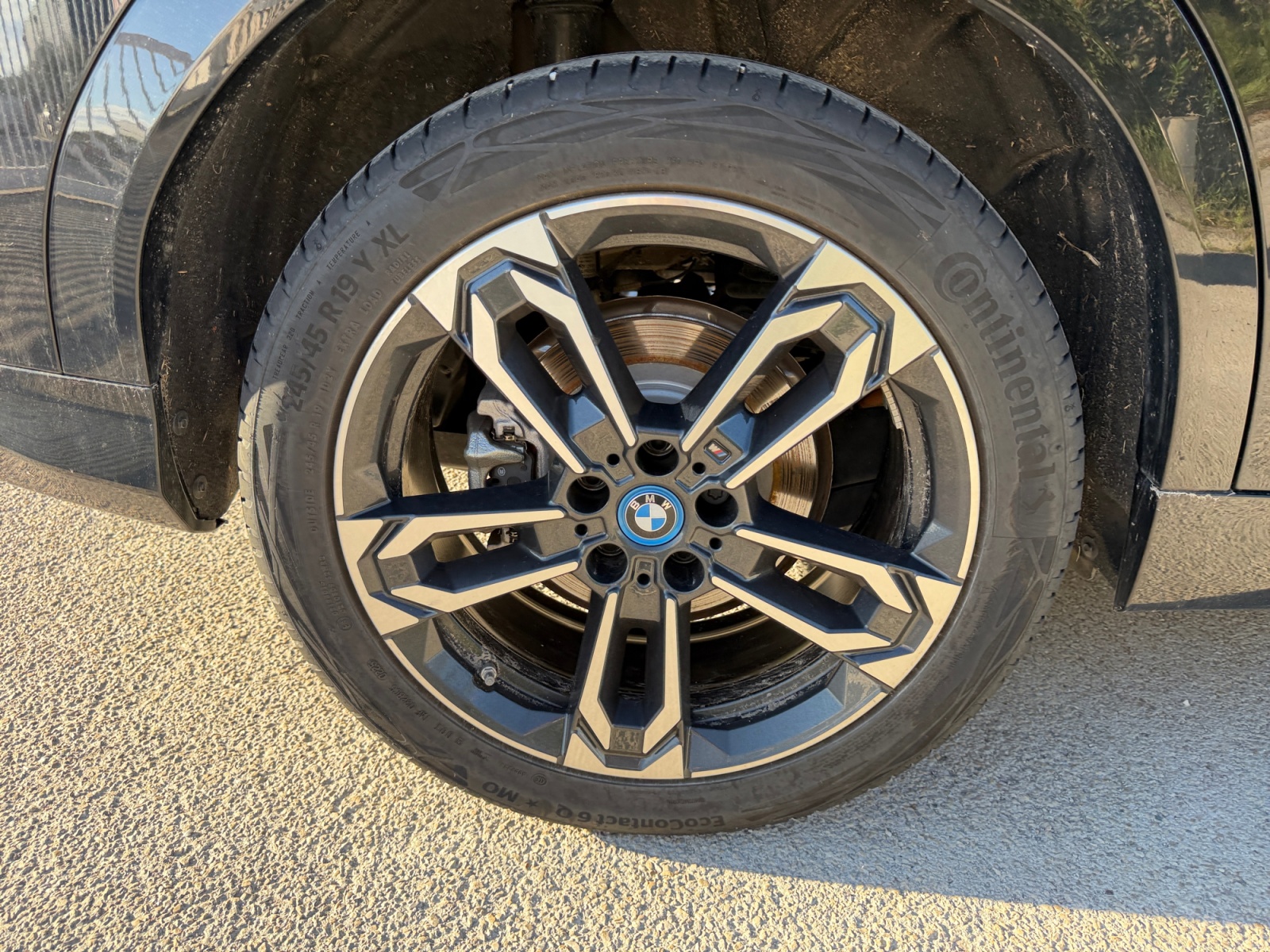 Bmw Ix2 32