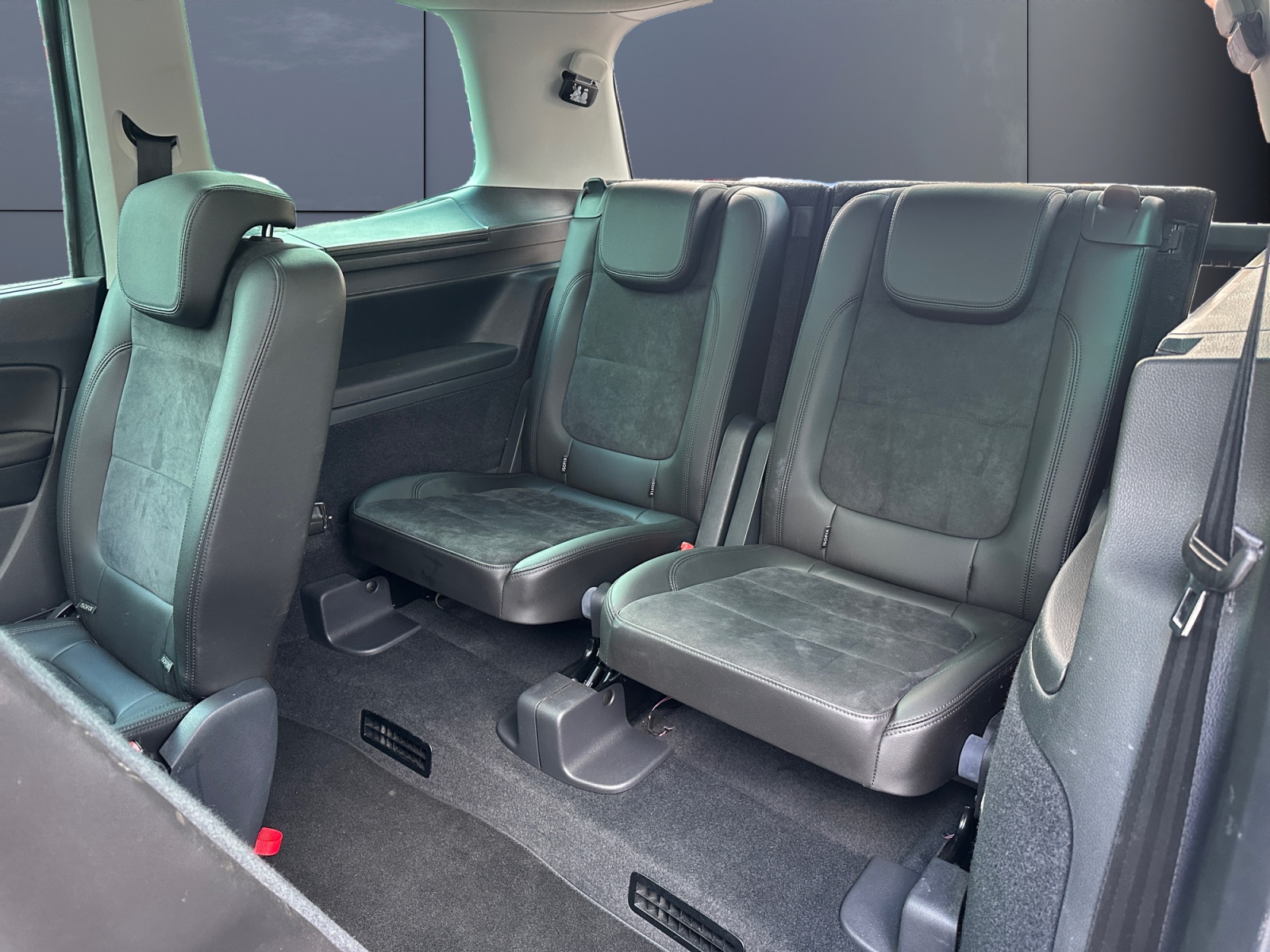 Seat Alhambra 11