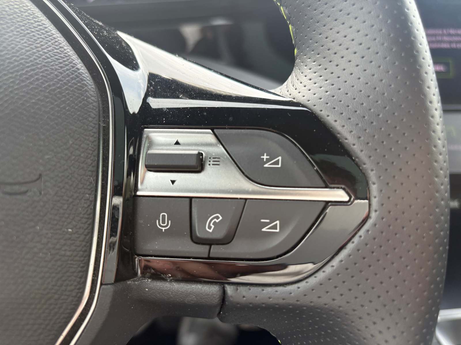 Peugeot 308 21